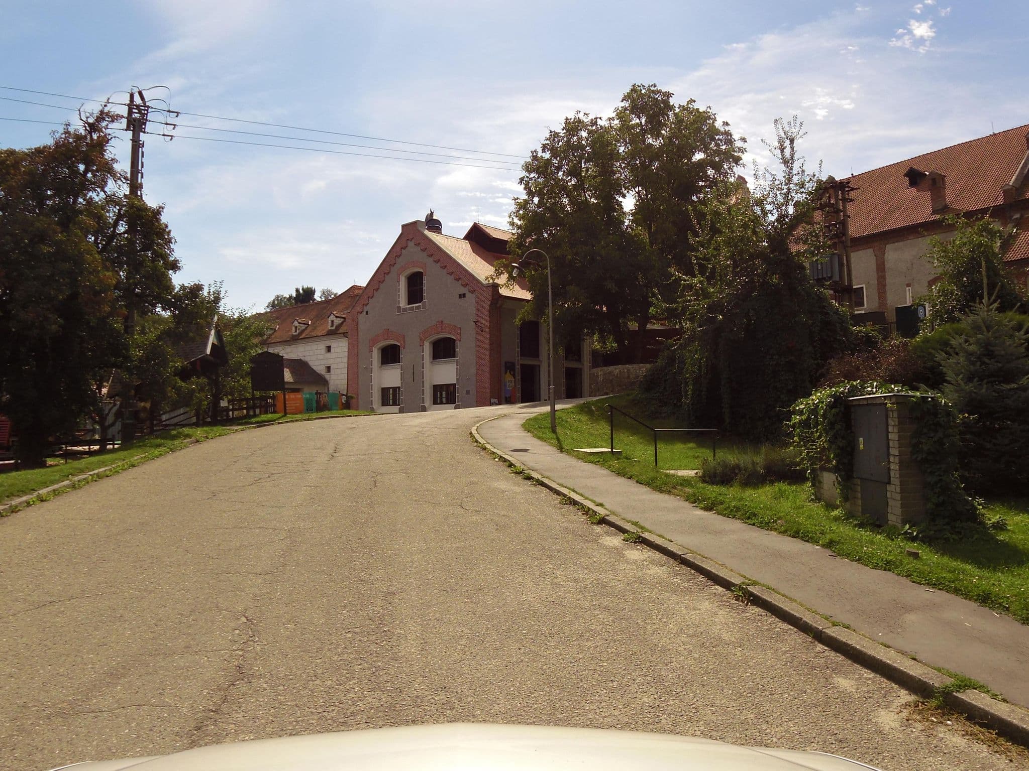 Street view near Pension ve Věži - Pension in the Tower, Český Krumlov — © fell3 (CC BY-SA · Mapillary)