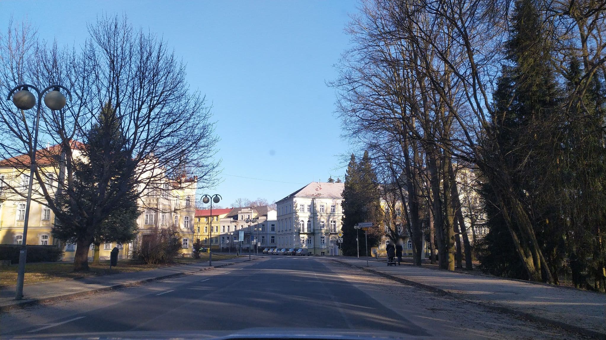 Street view near Františkovy Lázně hotel Luisa, Františkovy Lázně — © mrowka (CC BY-SA · Mapillary)