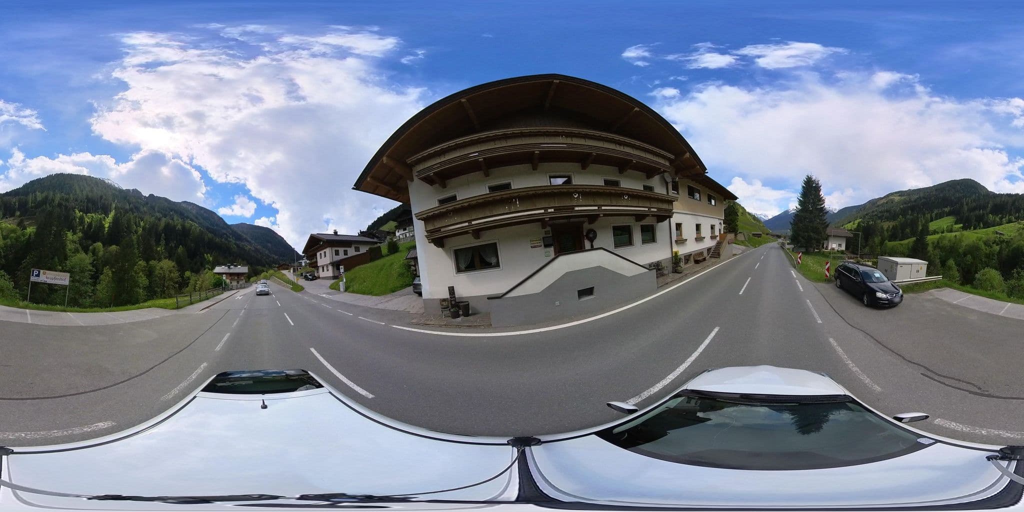 Street view near Pension Krapfenhof, Finkenberg — © osmplus_org (CC BY-SA · Mapillary)