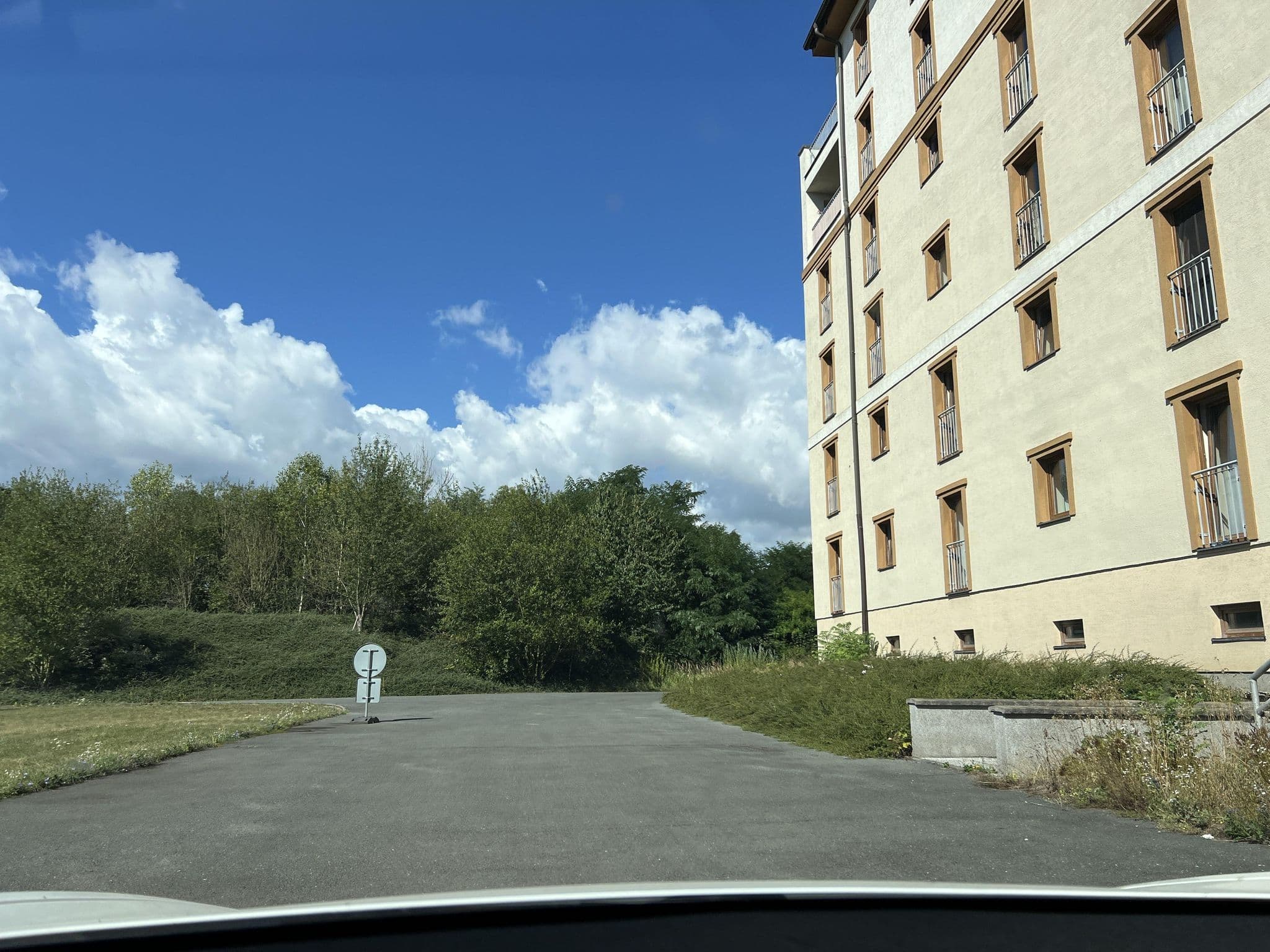 Street view near Banasto, Pilsen — © ottor (CC BY-SA · Mapillary)