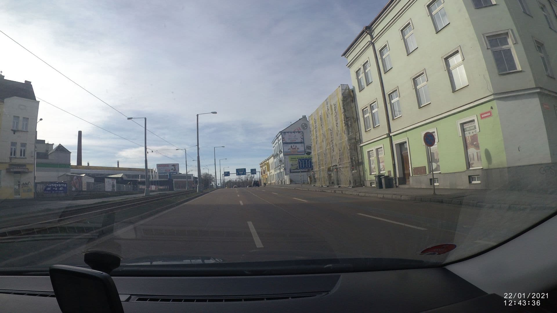 Street view near Apartmánový dům Plzeň, Pilsen — © bifurk (CC BY-SA · Mapillary)