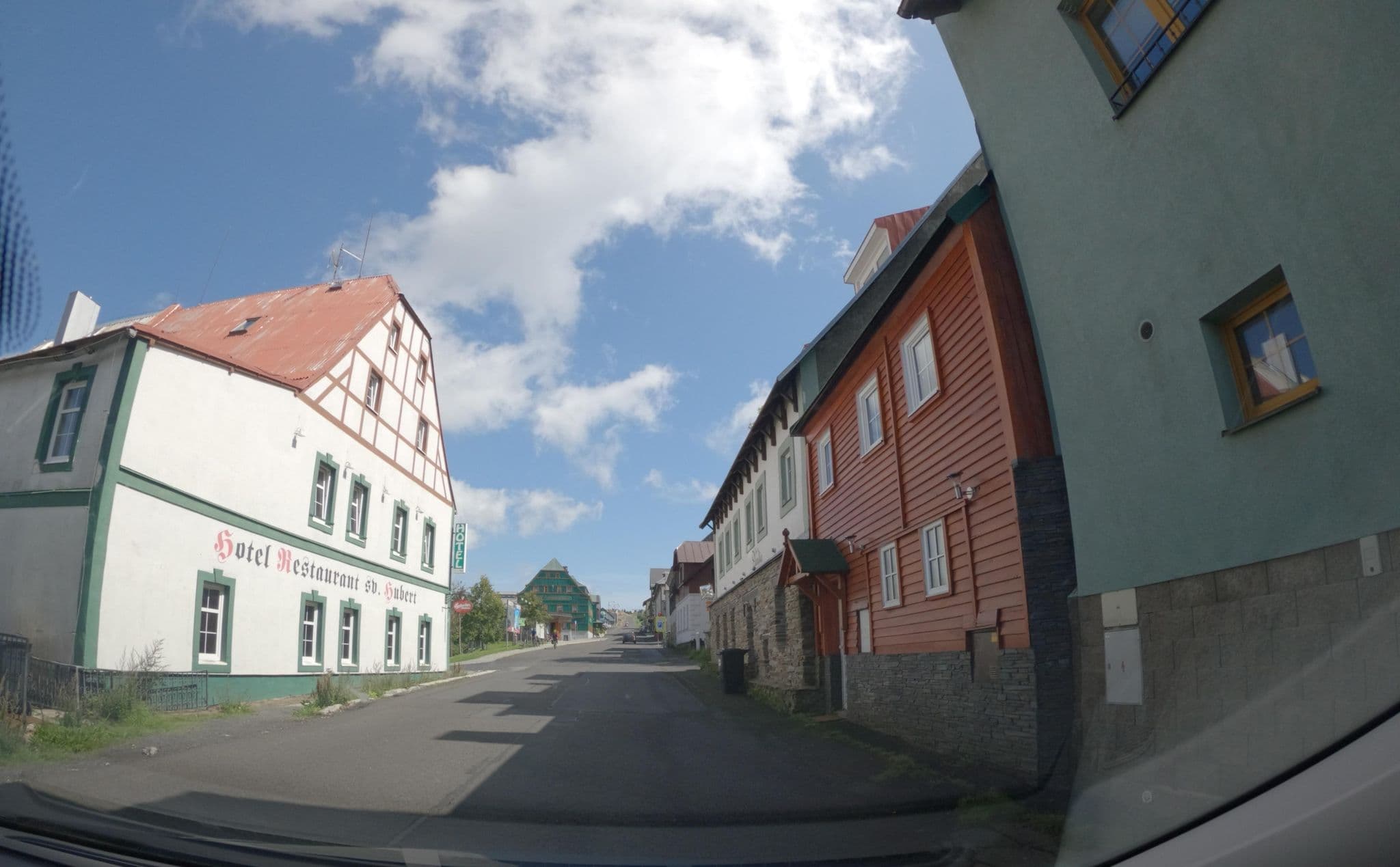 Street view near Hotel Restaurant sv. Hubert, Jáchymov — © atze02 (CC BY-SA · Mapillary)
