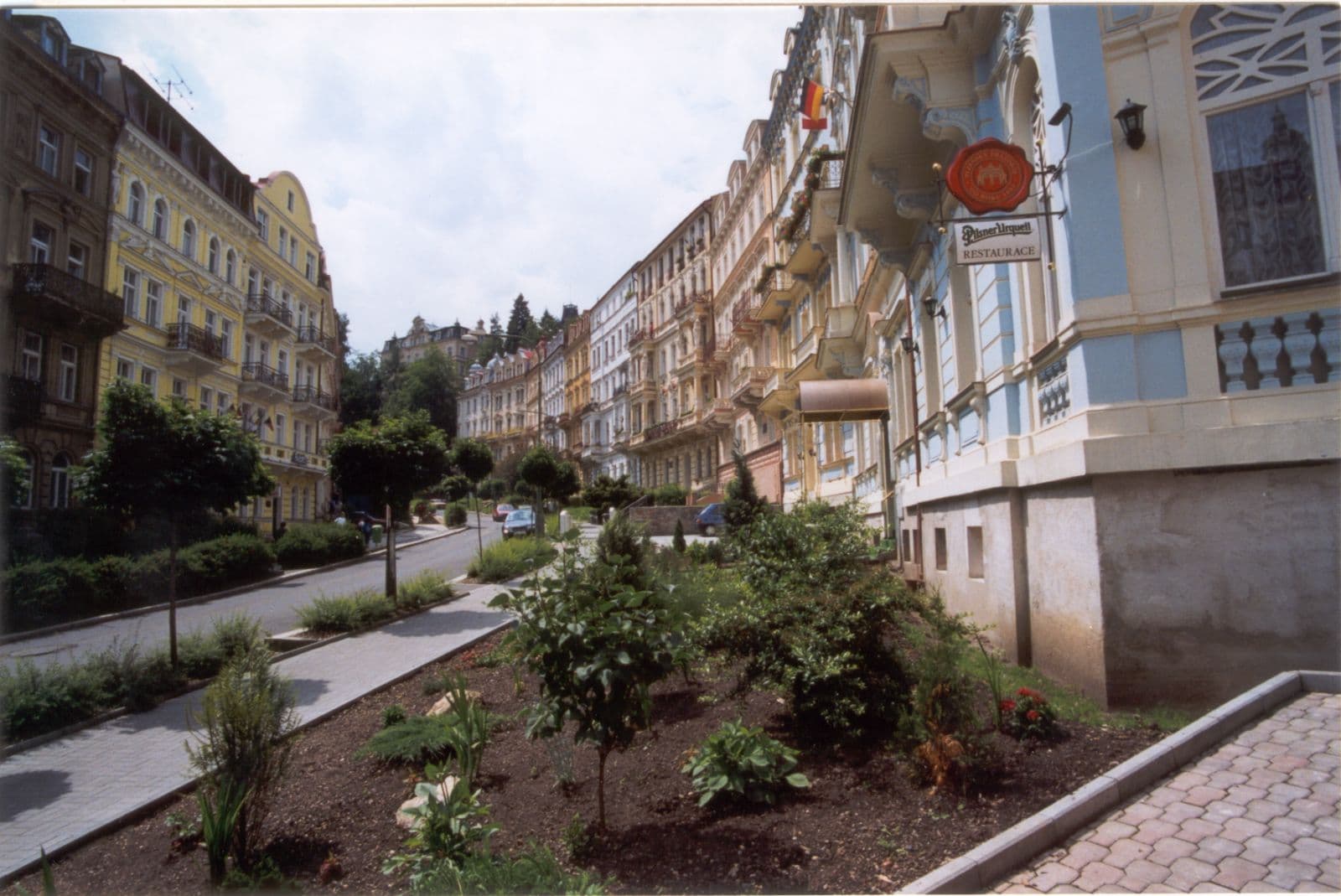 Street view near Kurort, Karlovy Vary — © txllxt (CC BY-SA · Mapillary)