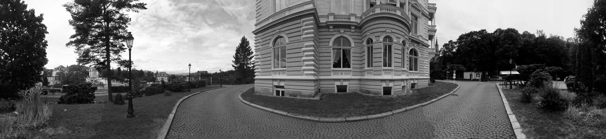 Street view near ГЕОРГ (в Группе "Бристоль"), Karlovy Vary — © txllxt (CC BY-SA · Mapillary)