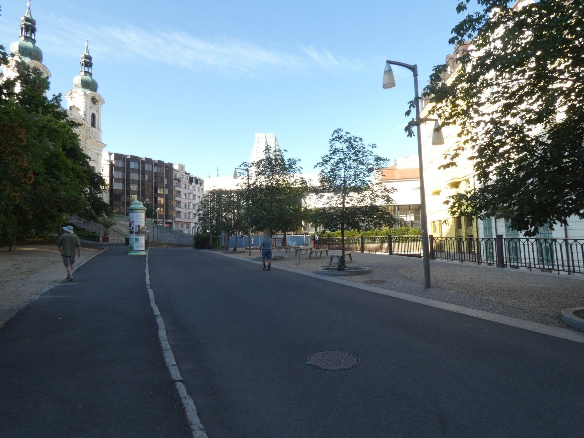 Street view near Hotel Felix Zawojski, Karlovy Vary — © utvonalfelmeresek (CC BY-SA · Mapillary)