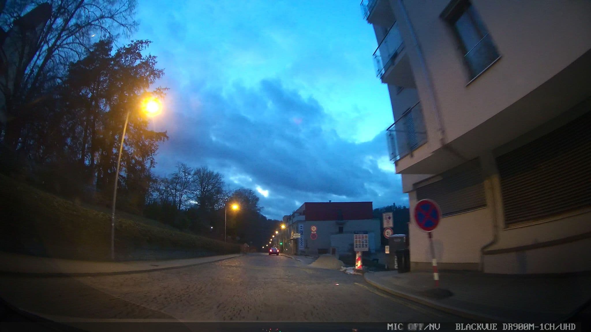 Street view near Rezidence Královská Vyhlídka, Karlovy Vary — © chuck (CC BY-SA · Mapillary)