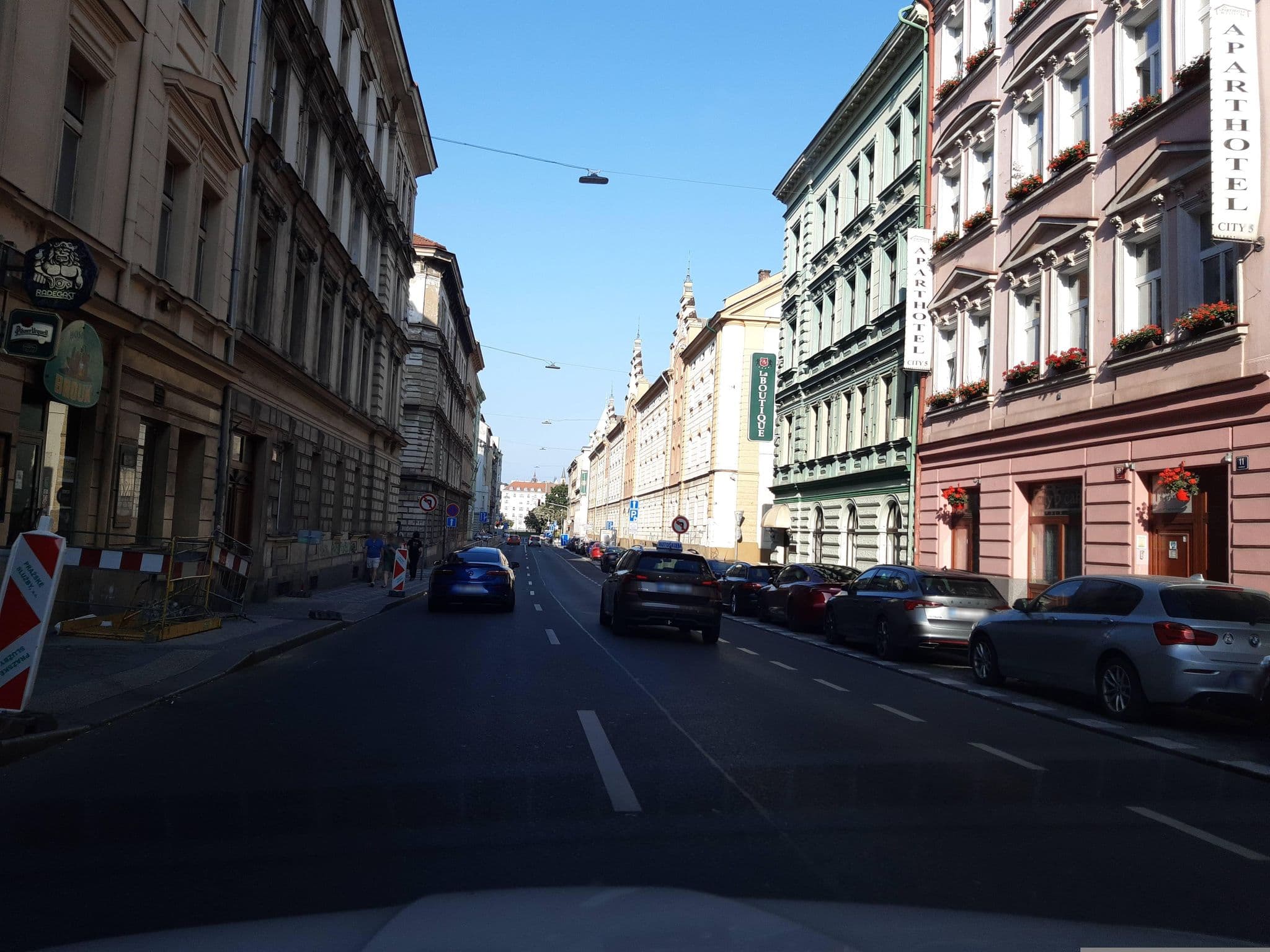 Street view near Charming Apartment Andel, Smíchov — © gob (CC BY-SA · Mapillary)