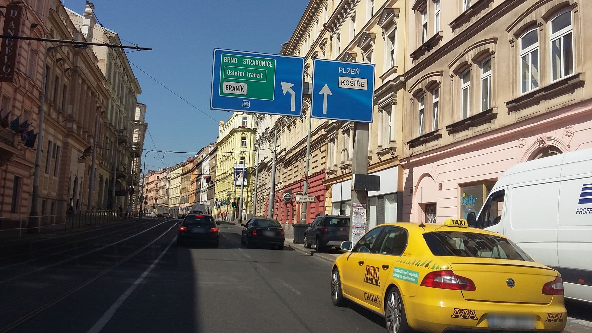 Street view near Hostel 5 - Plzenska, Smíchov — © gob (CC BY-SA · Mapillary)