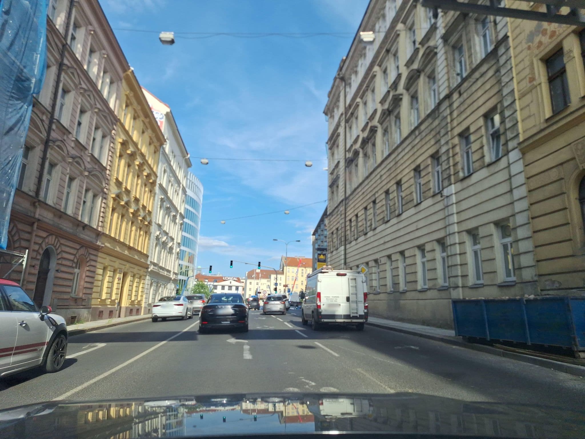 Street view near GOOLWFE3EL EXPO, Smíchov — © gob (CC BY-SA · Mapillary)