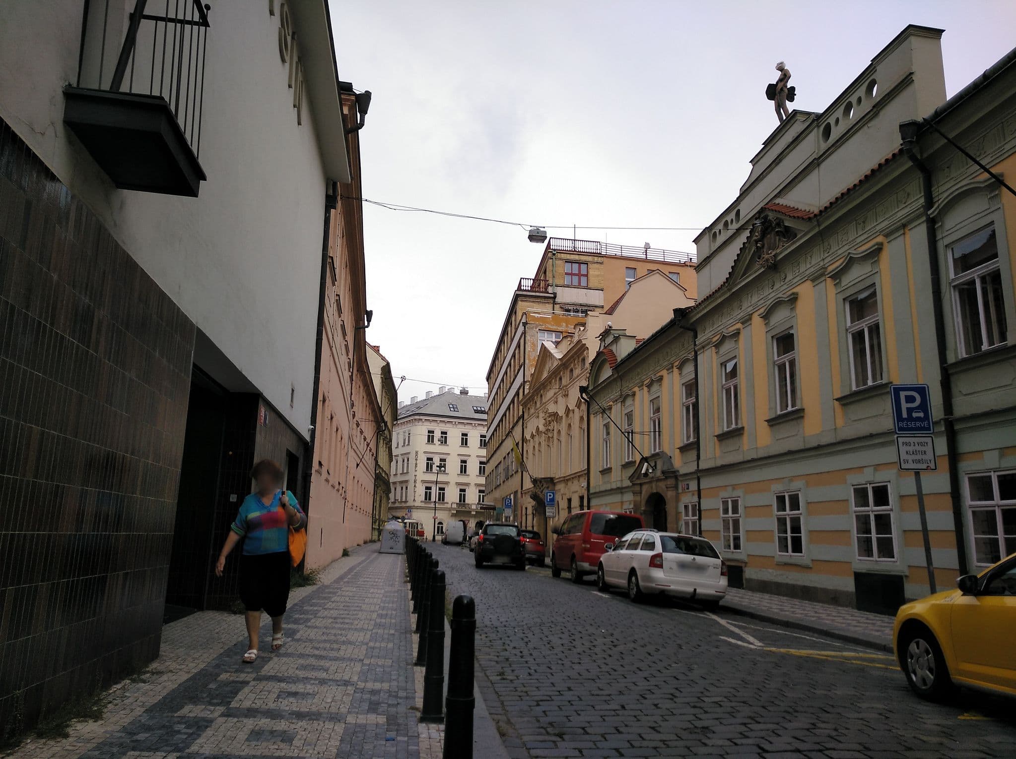 Street view near Alfa Tourist Service - Hostel Arnosta, Nové Město — © filohipo (CC BY-SA · Mapillary)