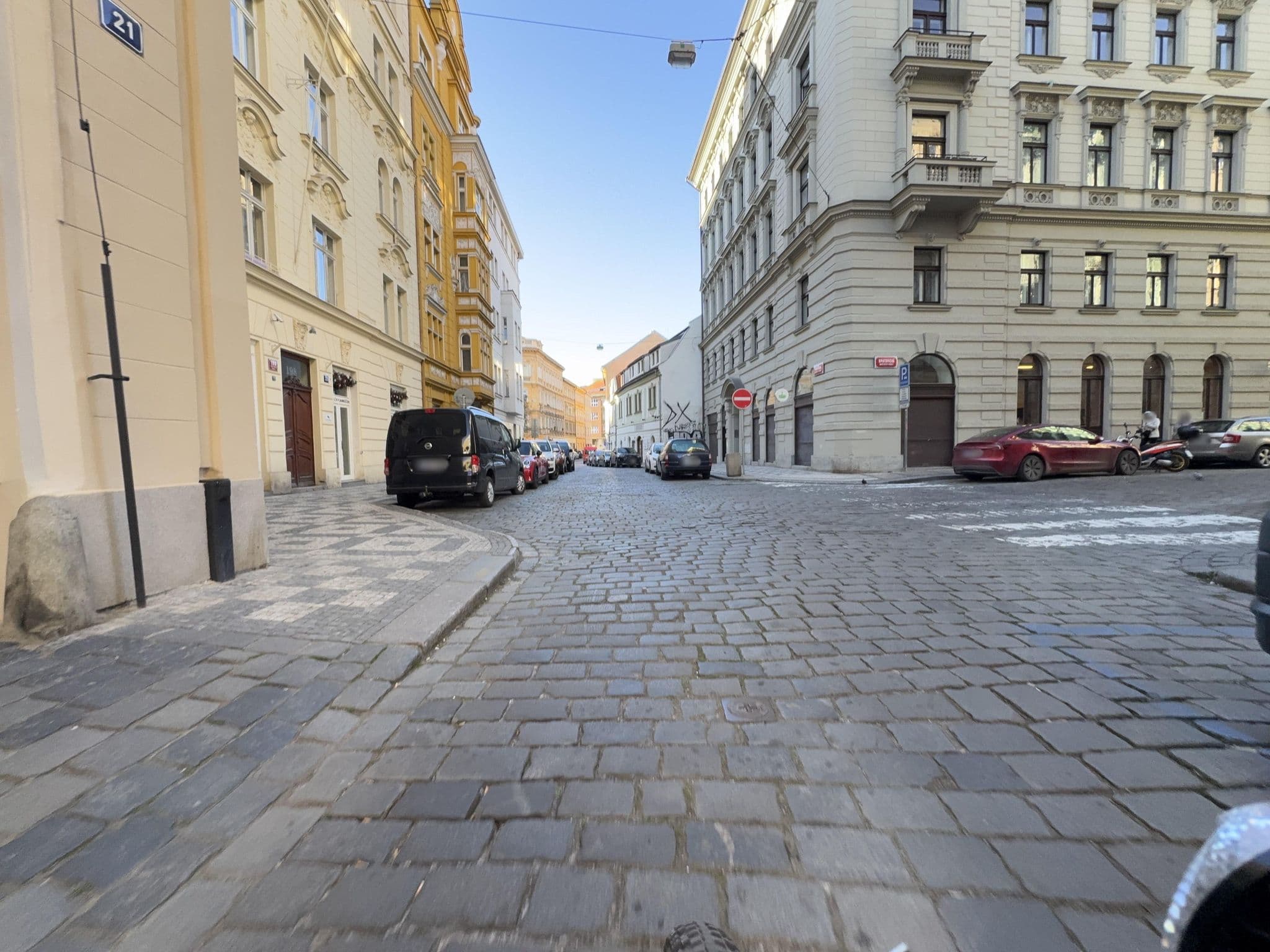 Street view near Taurus 12, Nové Město — © ondrejlopatka (CC BY-SA · Mapillary)