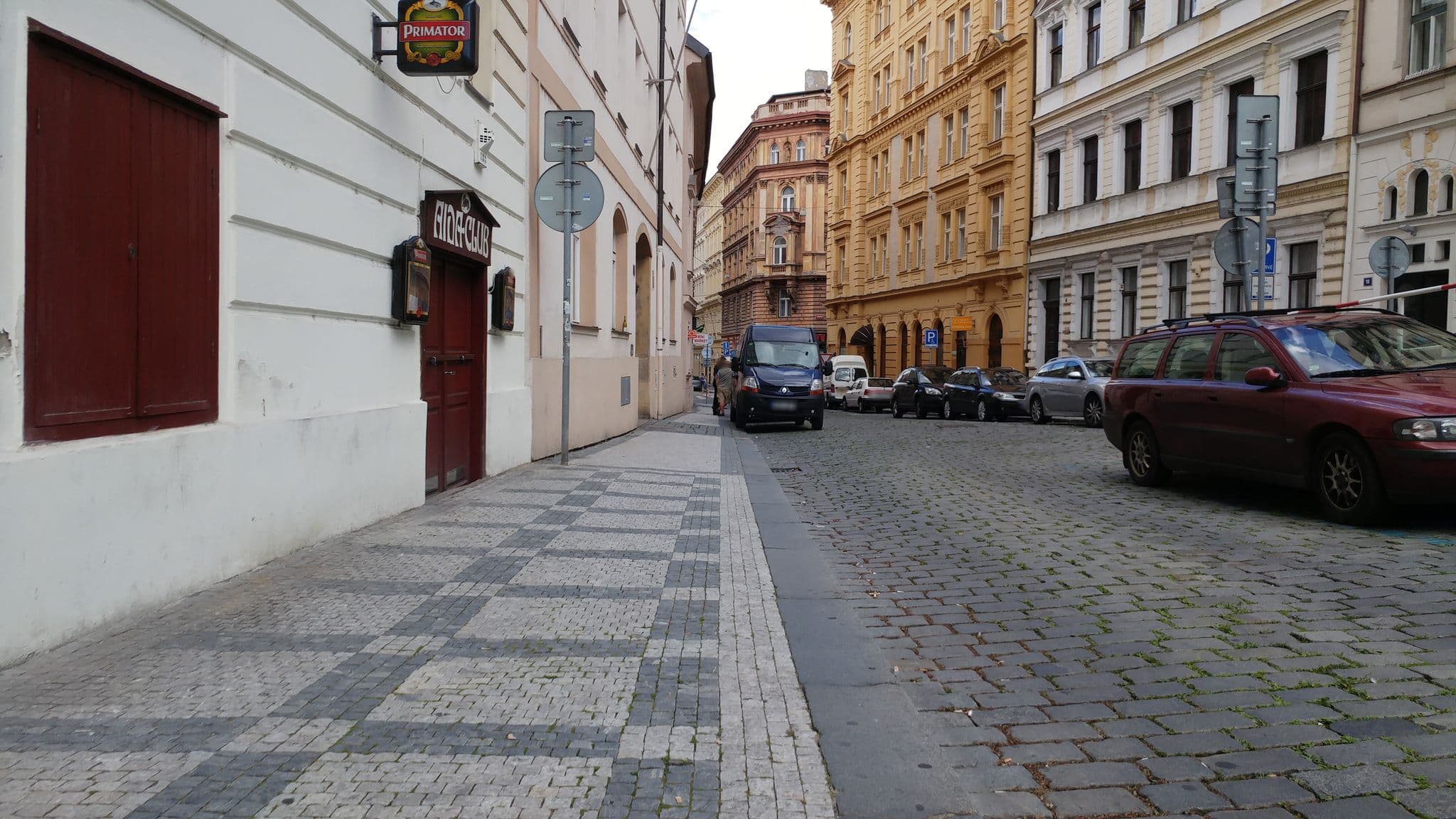 Street view near Klub Habitat Hostel, Nové Město — © pbb (CC BY-SA · Mapillary)