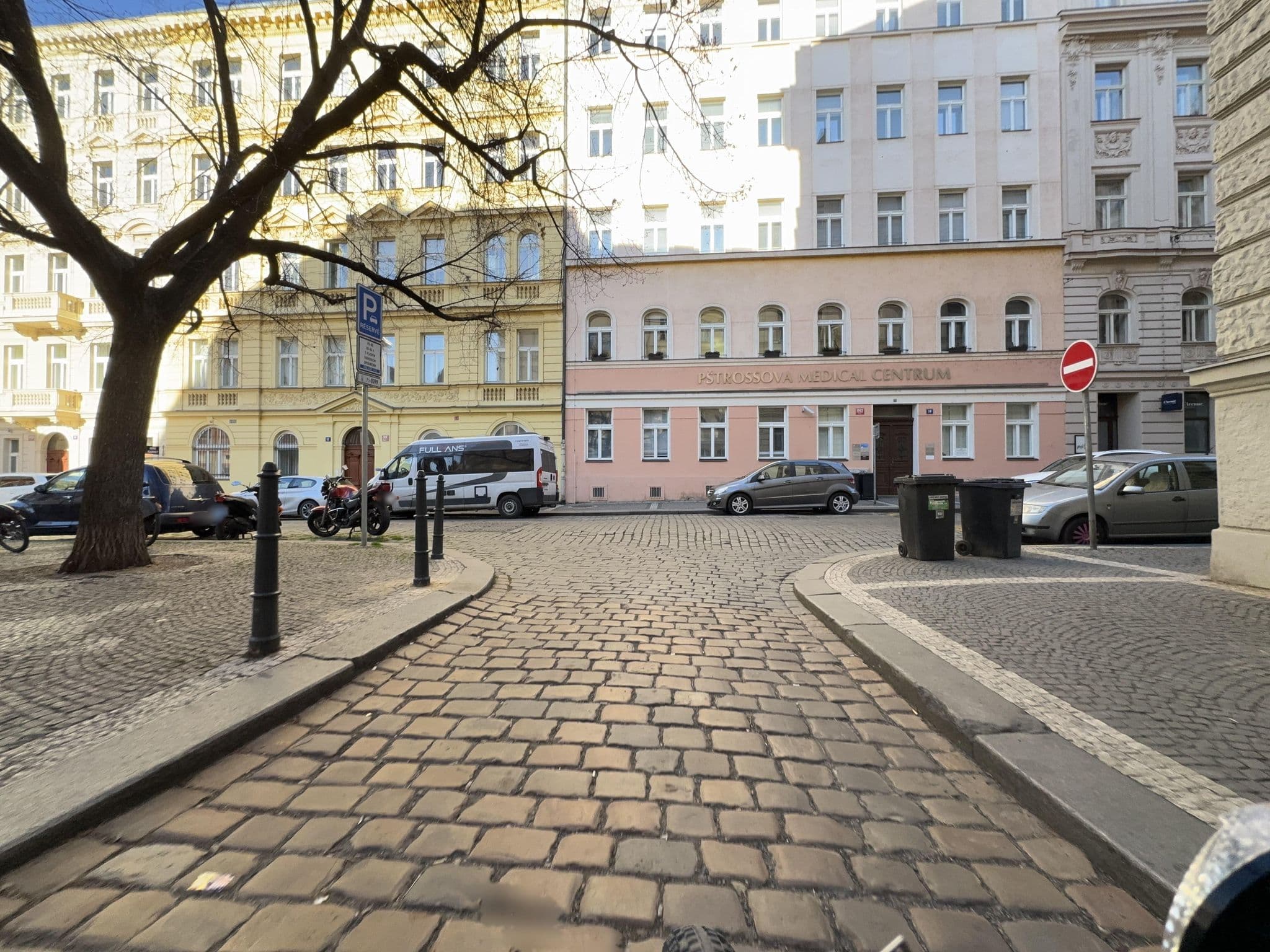 Street view near Apartment Alina, Nové Město — © ondrejlopatka (CC BY-SA · Mapillary)