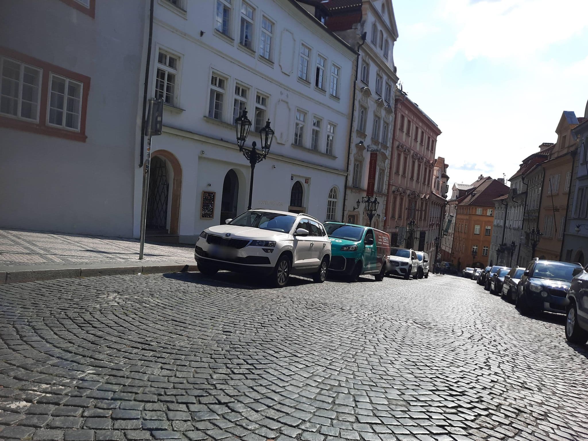 Street view near Artisan Apartments, Malá Strana — © ondrejlopatka (CC BY-SA · Mapillary)