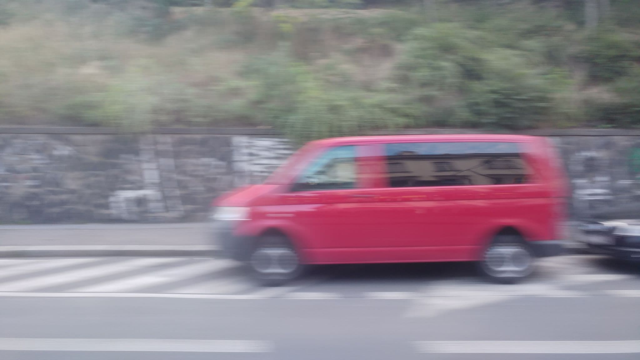 Street view near Pragerleben, Královské Vinohrady — © pbb (CC BY-SA · Mapillary)