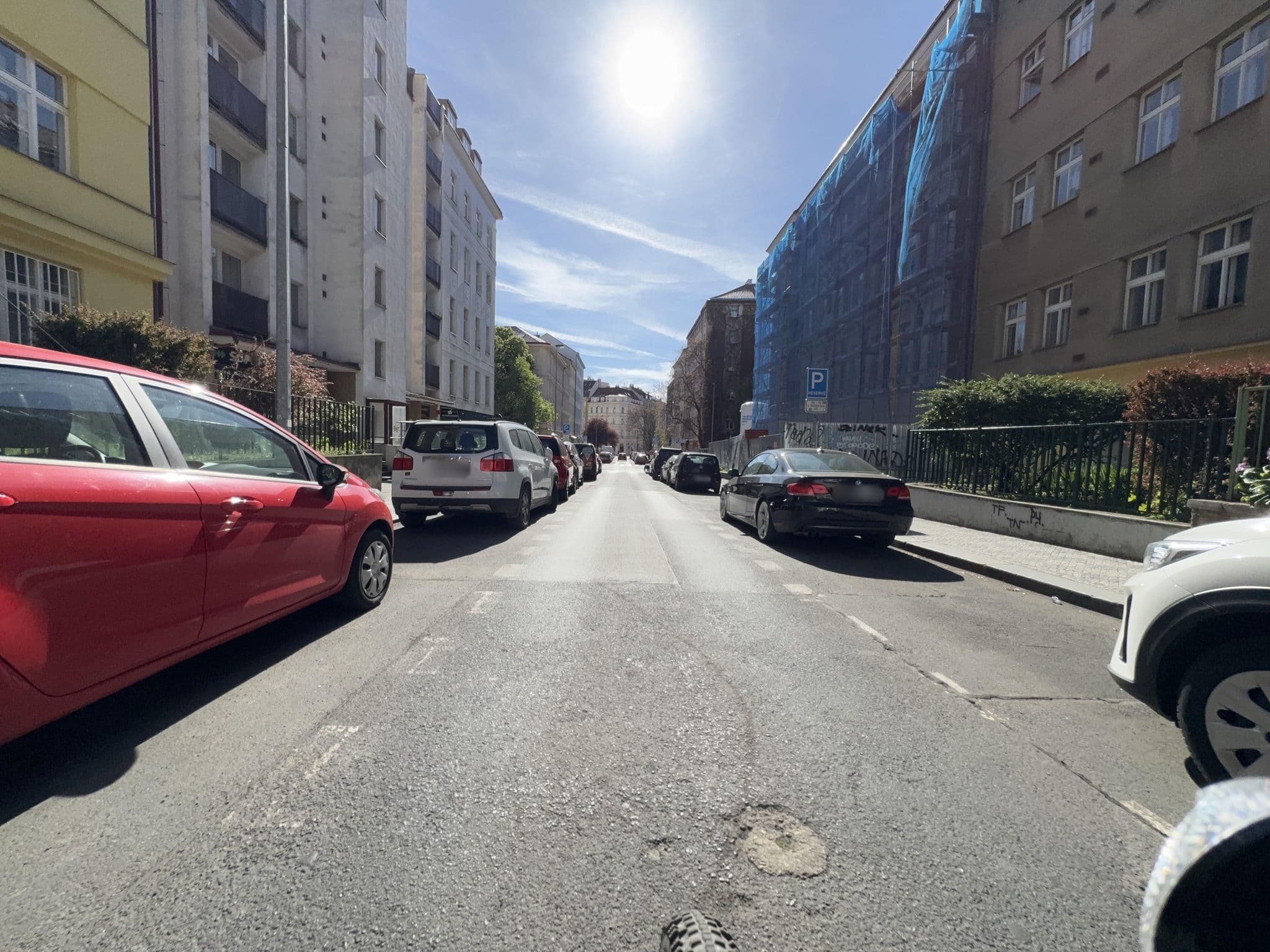 Street view near Studio Drha, Královské Vinohrady — © ondrejlopatka (CC BY-SA · Mapillary)