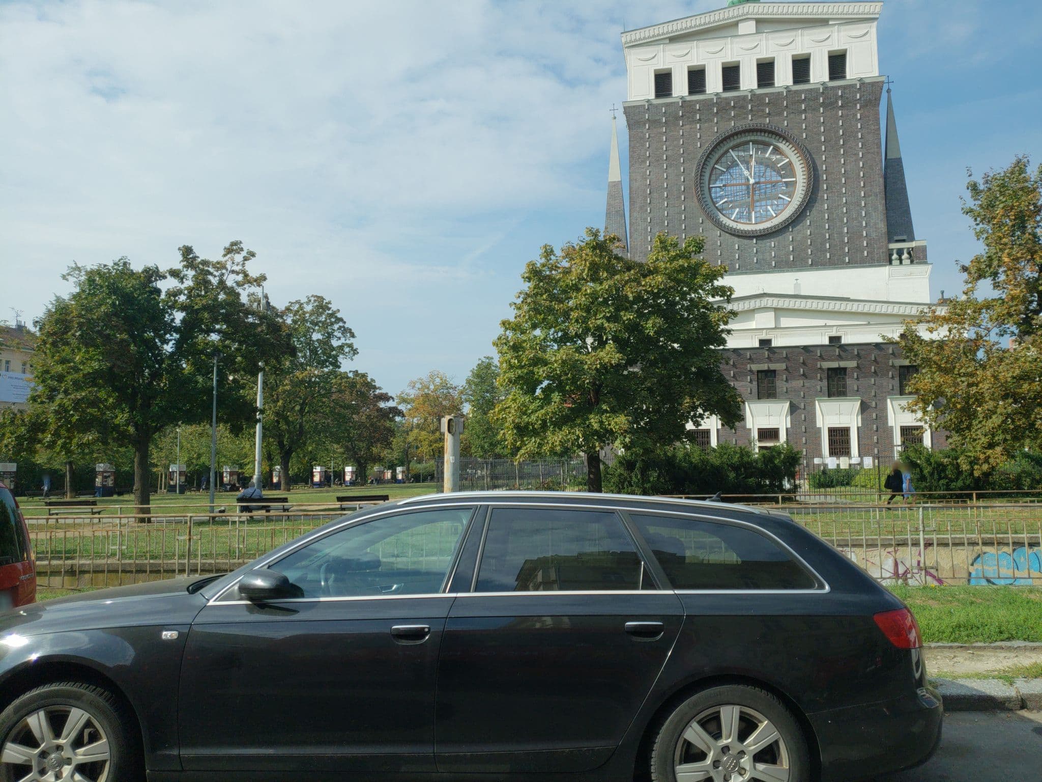 Street view near Prague Tower 1 Apartment, Žižkov — © mapfool (CC BY-SA · Mapillary)