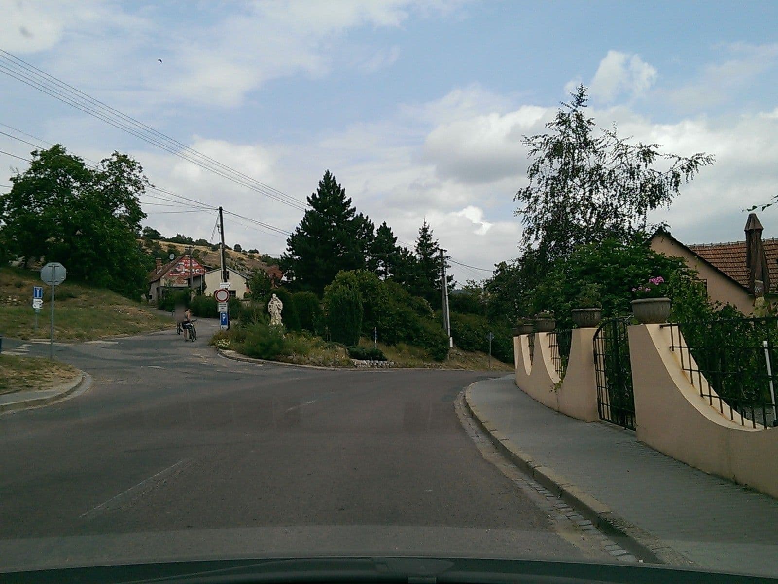 Street view near Guest House Blanka, Dolní Dunajovice — © gob (CC BY-SA · Mapillary)