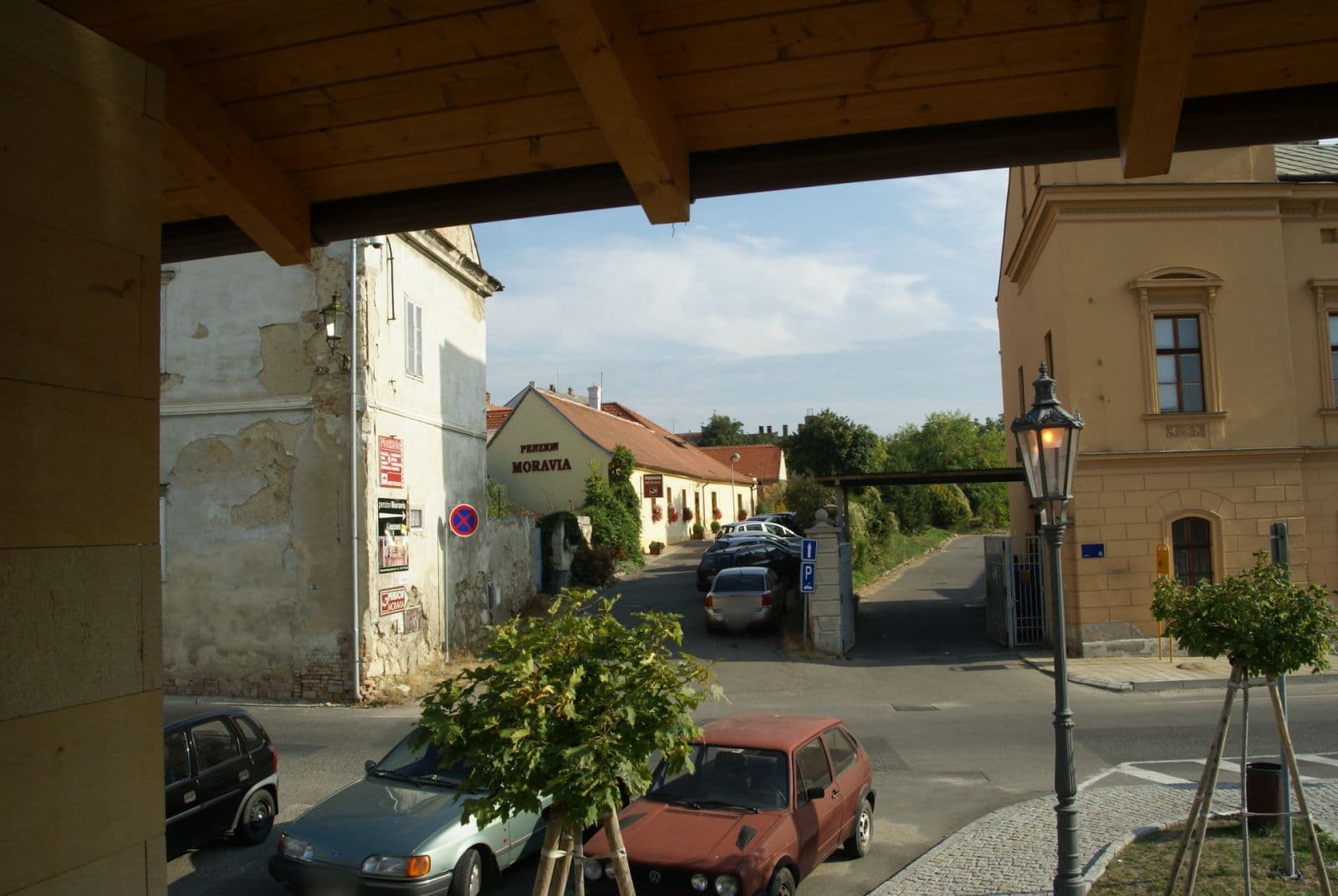 Street view near Městský Penzion Mikulov, Mikulov — © txllxt (CC BY-SA · Mapillary)