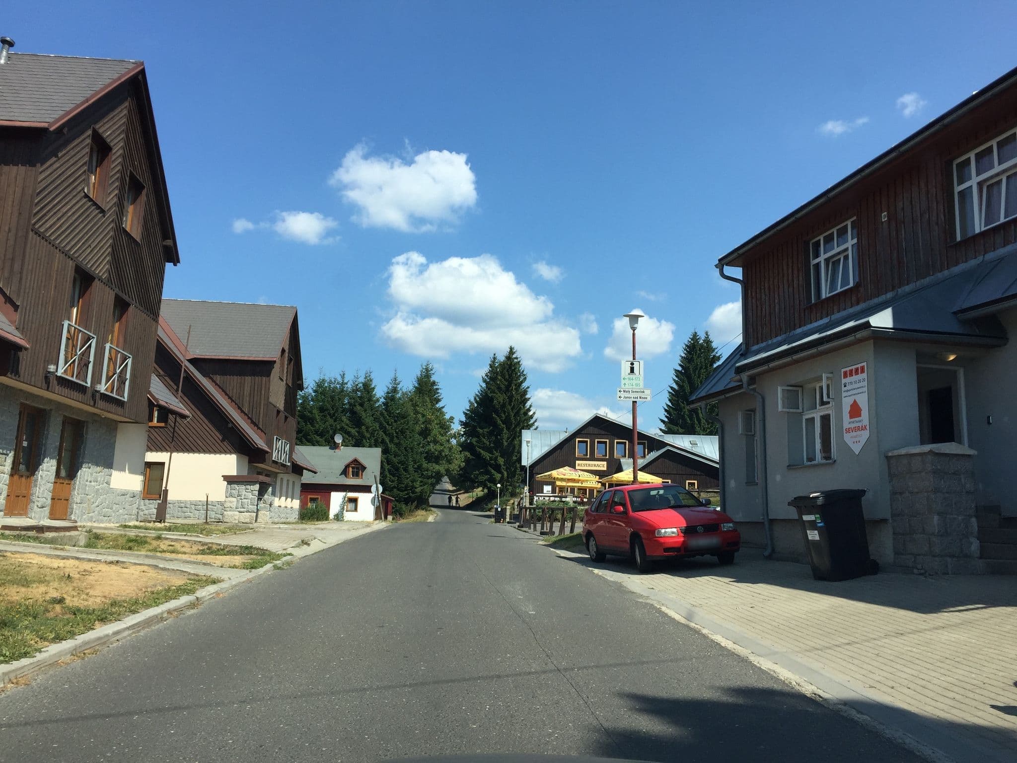 Street view near Apartmány Severák, Janov nad Nisou — © it_s_so_funny (CC BY-SA · Mapillary)
