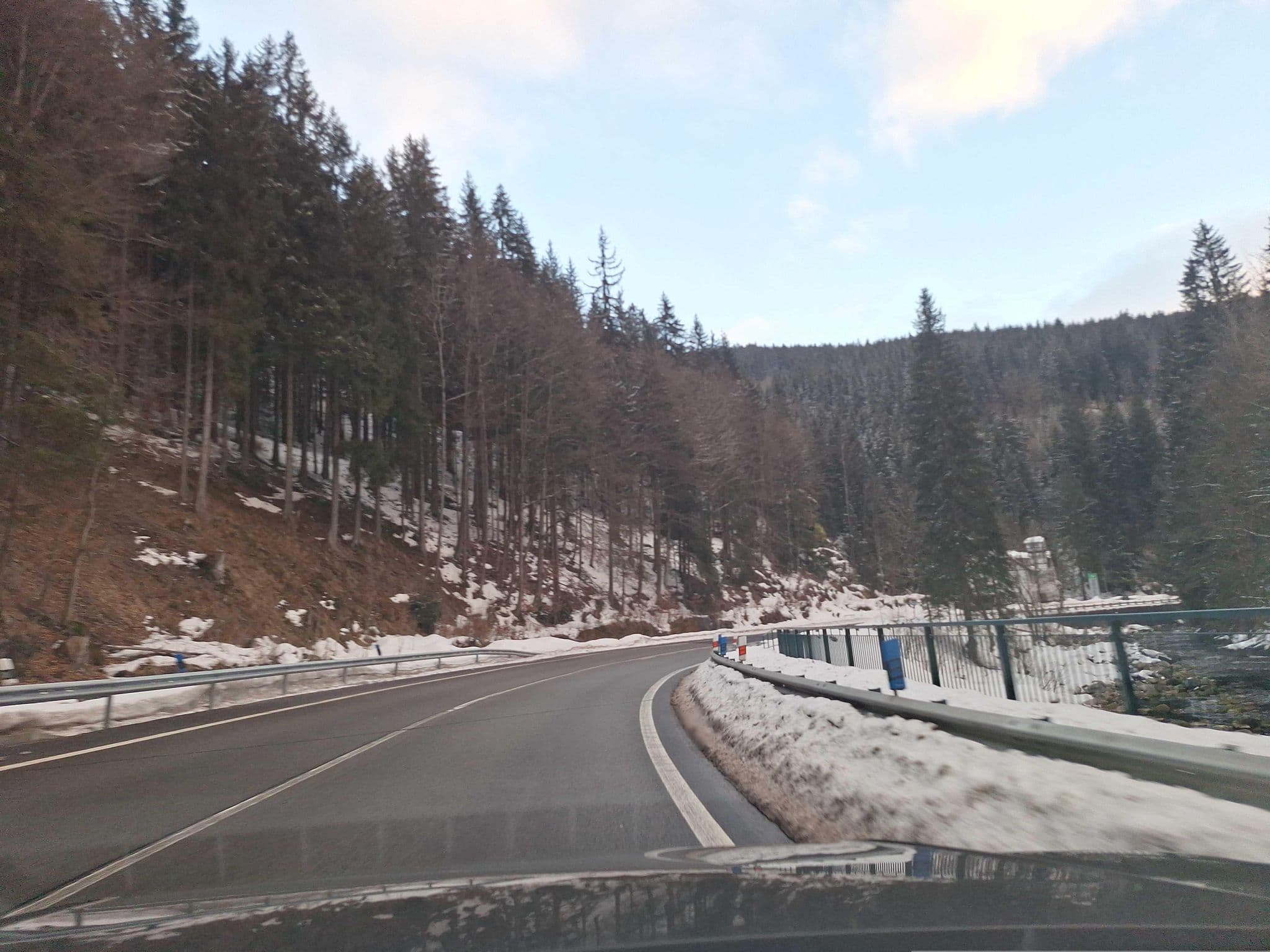 Street view near Chata Michlák, Špindlerův Mlýn — © gob (CC BY-SA · Mapillary)