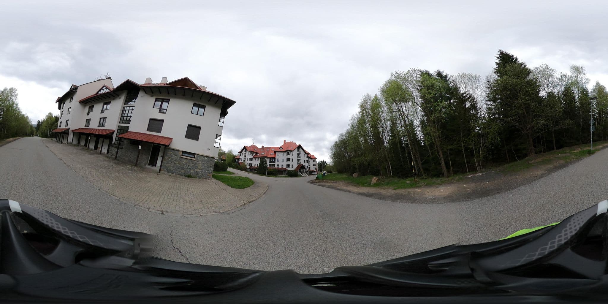 Street view near Apartmany Klondajk, Harrachov — © stefanhrt (CC BY-SA · Mapillary)