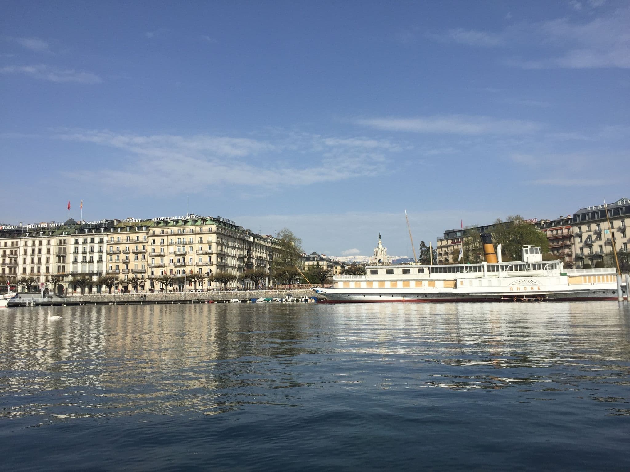 Street view near Kempinski Floor2, Geneva — © thepriben (CC BY-SA · Mapillary)