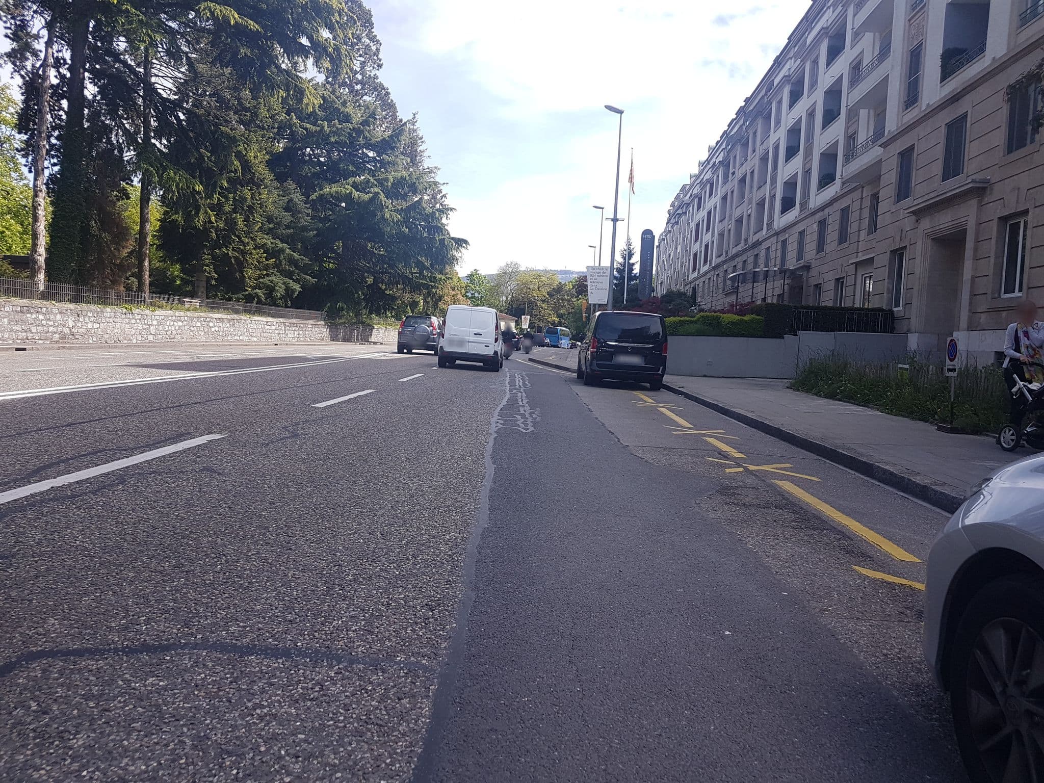 Street view near Hôtel Eden Geneve, Geneva — © changchun1 (CC BY-SA · Mapillary)