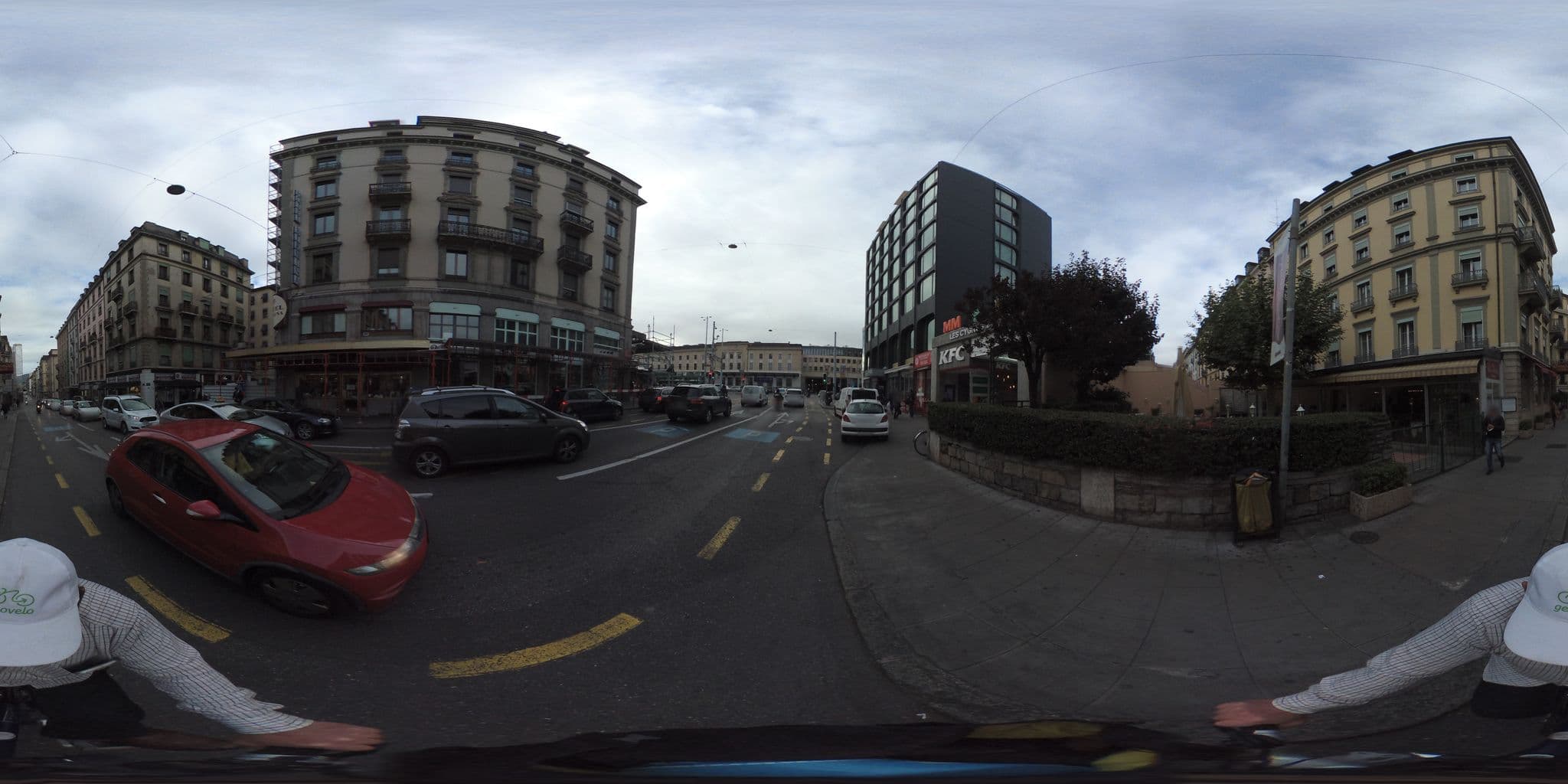 Street view near Hotel Bernina, Geneva — © geovelo (CC BY-SA · Mapillary)