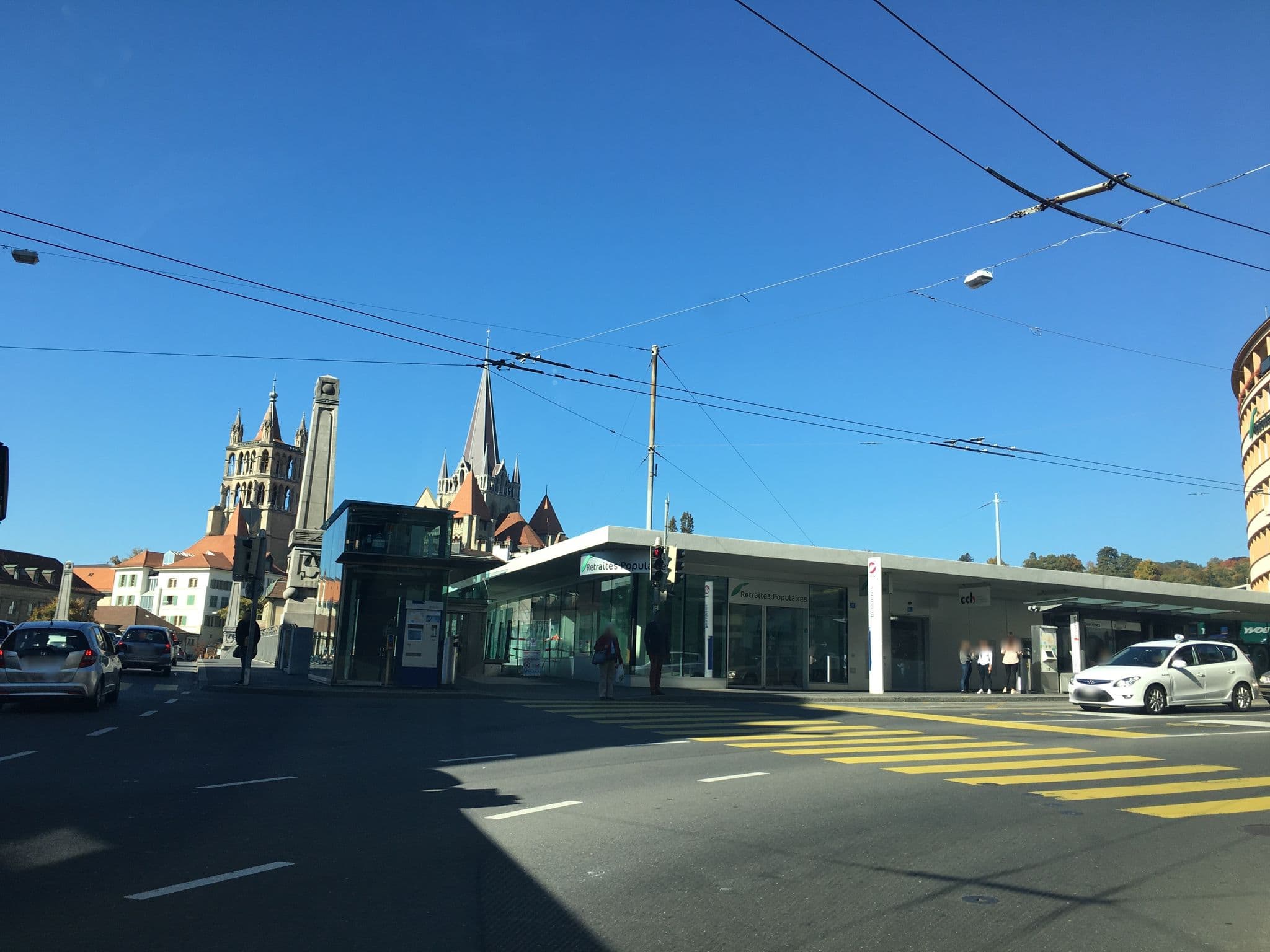 Street view near Hotel City Lausanne, Lausanne — © chuck (CC BY-SA · Mapillary)