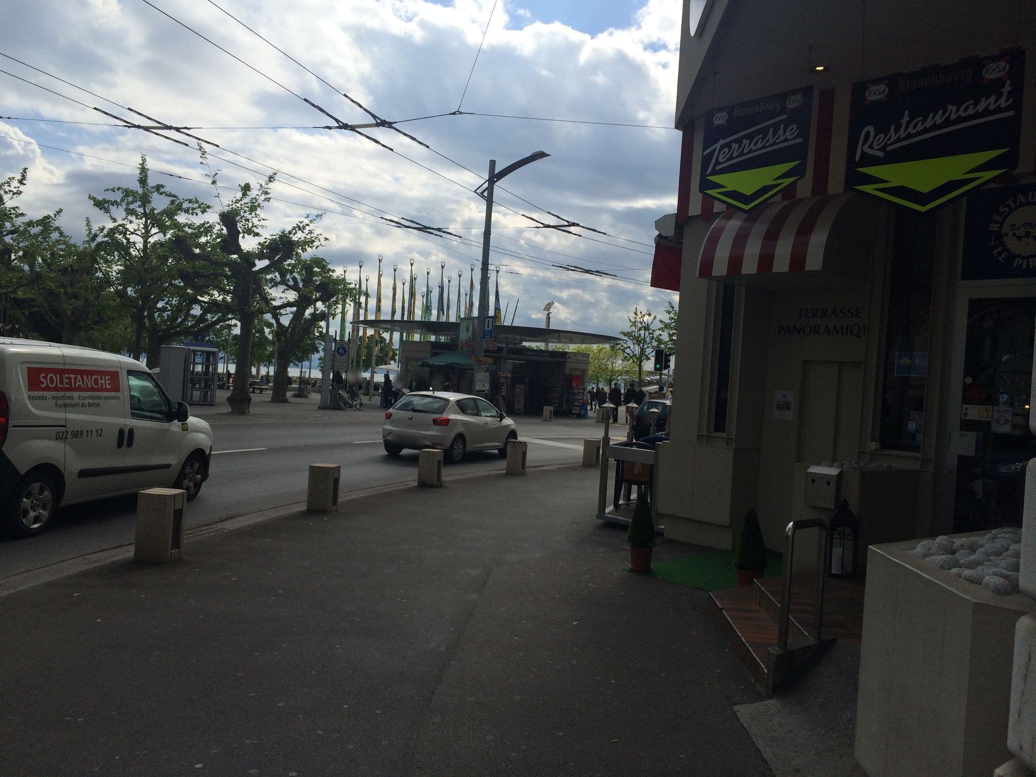 Street view near Hotel Aulac, Lausanne — © comstar (CC BY-SA · Mapillary)