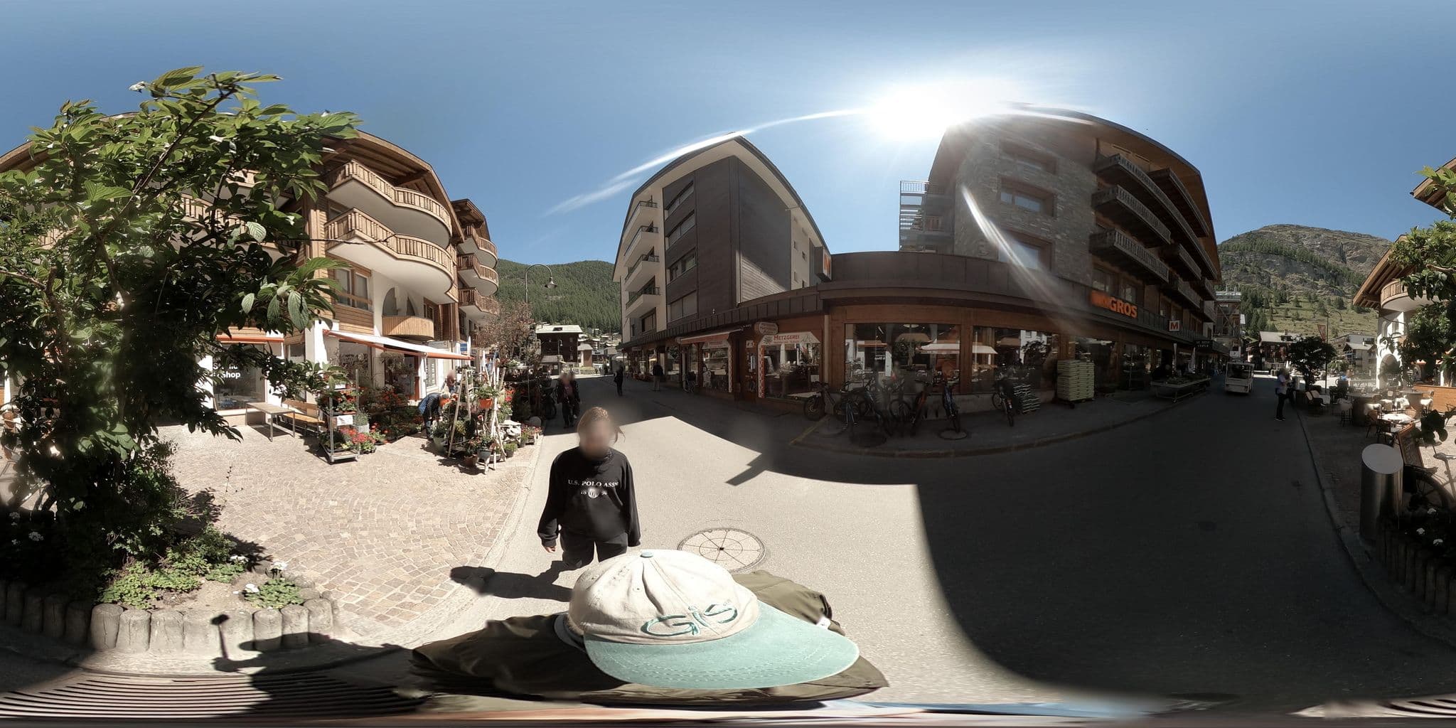 Street view near Nicoletta, Zermatt — © graharg (CC BY-SA · Mapillary)