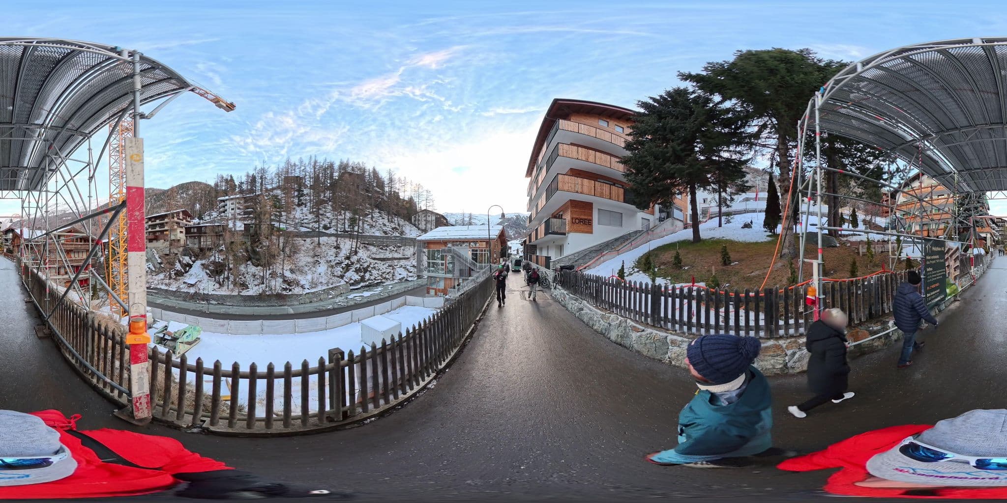 Street view near Haus Sonnheim, Zermatt, Zermatt — © MattWithHuskies (CC BY-SA · Mapillary)