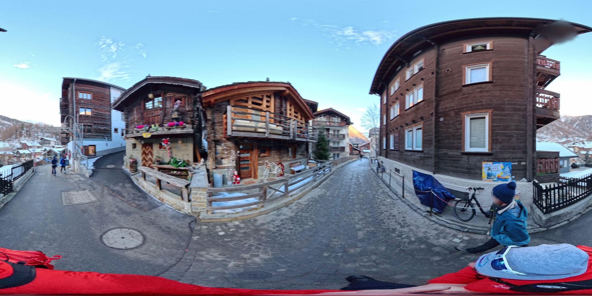 Street view near Chalet Perelia, Zermatt — © MattWithHuskies (CC BY-SA · Mapillary)