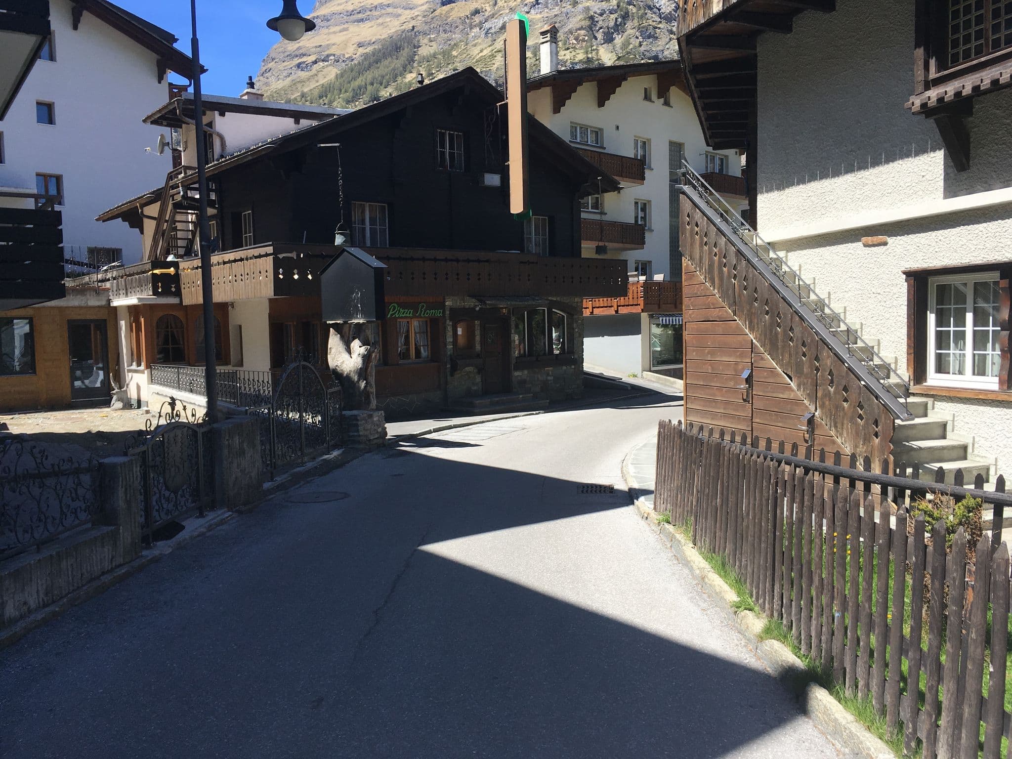 Street view near Haus Floralp, Zermatt — © chrisbeddow (CC BY-SA · Mapillary)