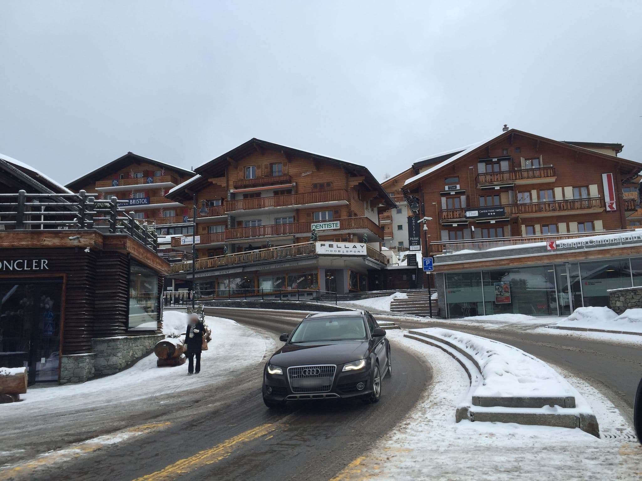 Street view near Perraudin Jean-Marc, Verbier — © jesolem (CC BY-SA · Mapillary)