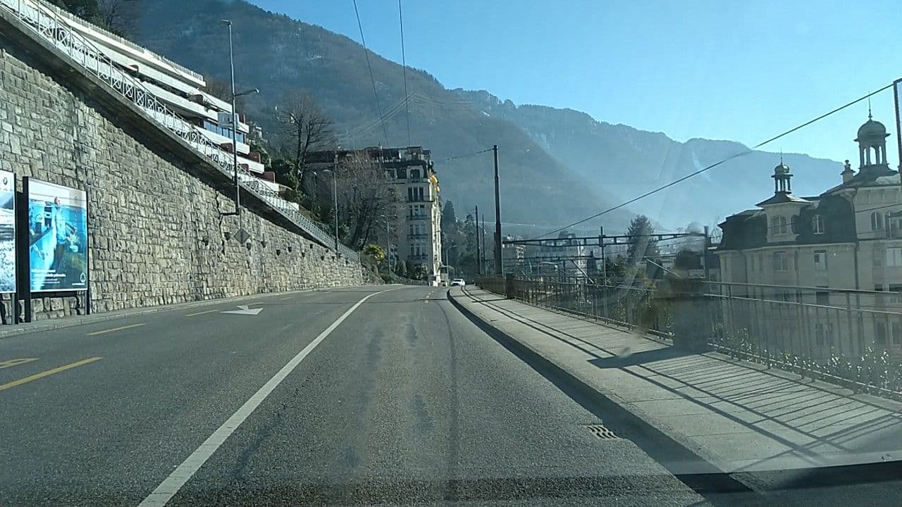Street view near Apartment Lake Geneva, Montreux — © selfishseahorse (CC BY-SA · Mapillary)