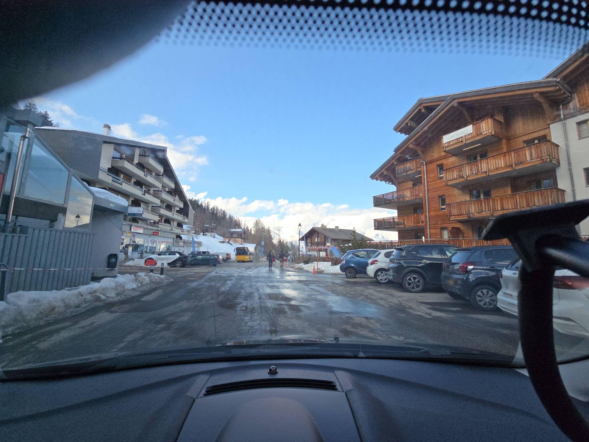 Street view near Appartement Savoleyres, Riddes — © Maximilien (CC BY-SA · Mapillary)