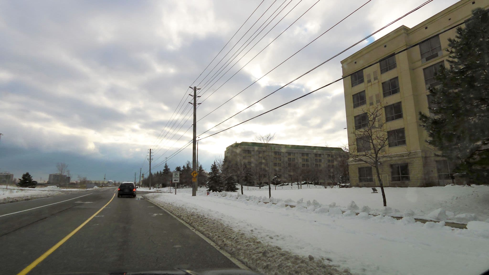 Street view near Hampton Inn, Mississauga — © bootprint (CC BY-SA · Mapillary)