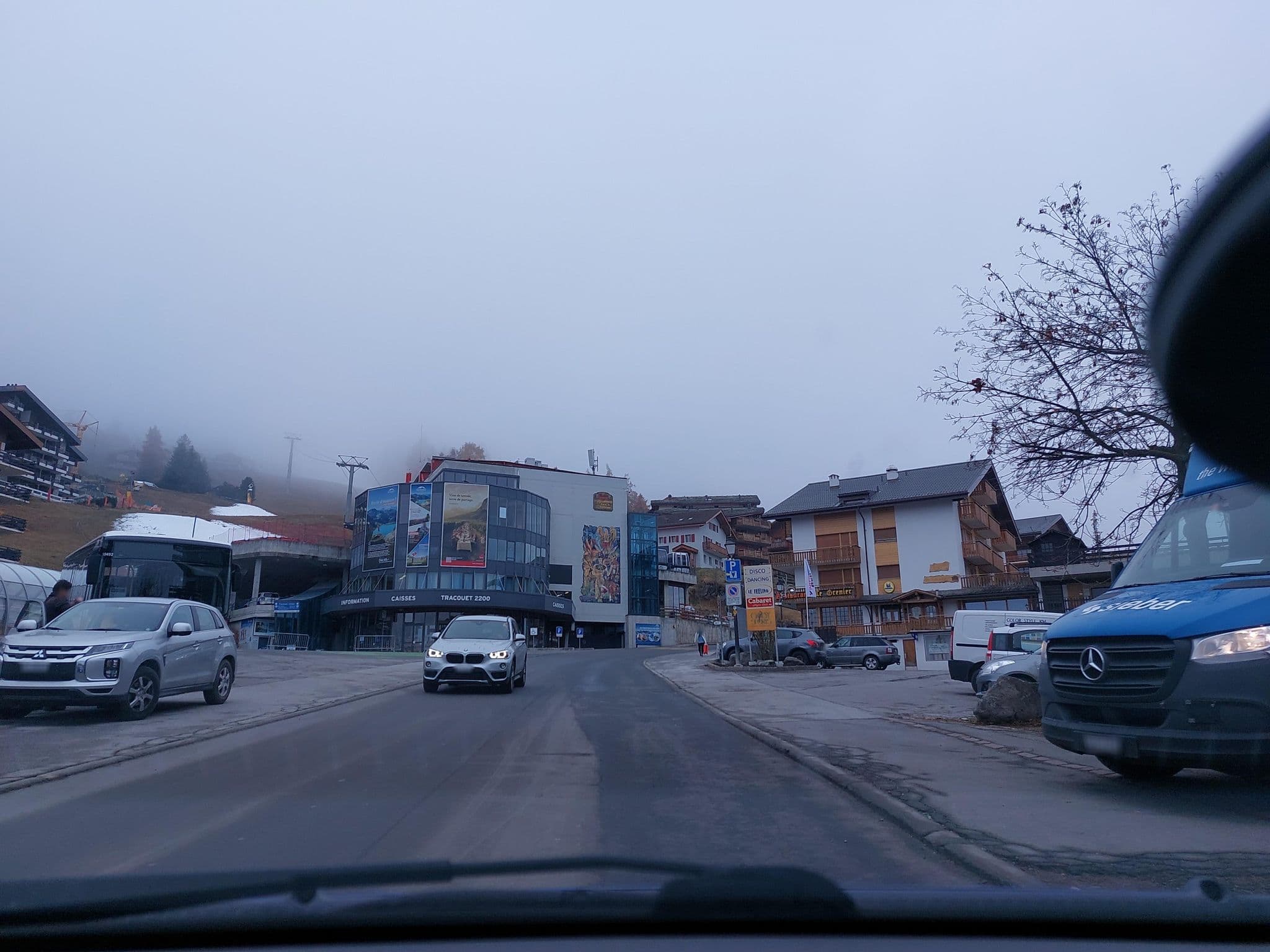 Street view near Apartment Christiania V Nendaz Station, Basse-Nendaz — © Balbenar (CC BY-SA · Mapillary)