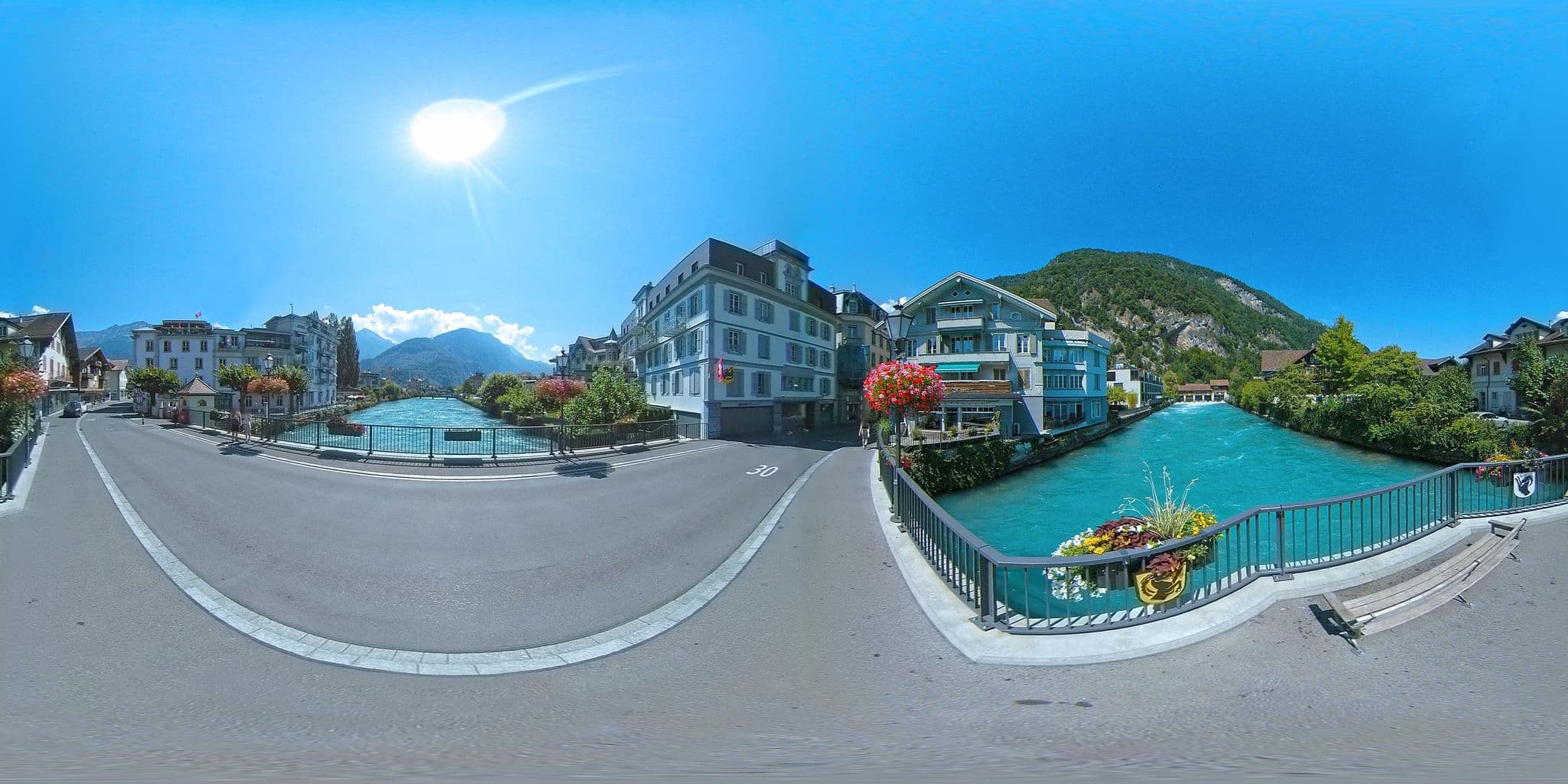 Street view near Apparthotel Kront, Unterseen — © arrow360 (CC BY-SA · Mapillary)