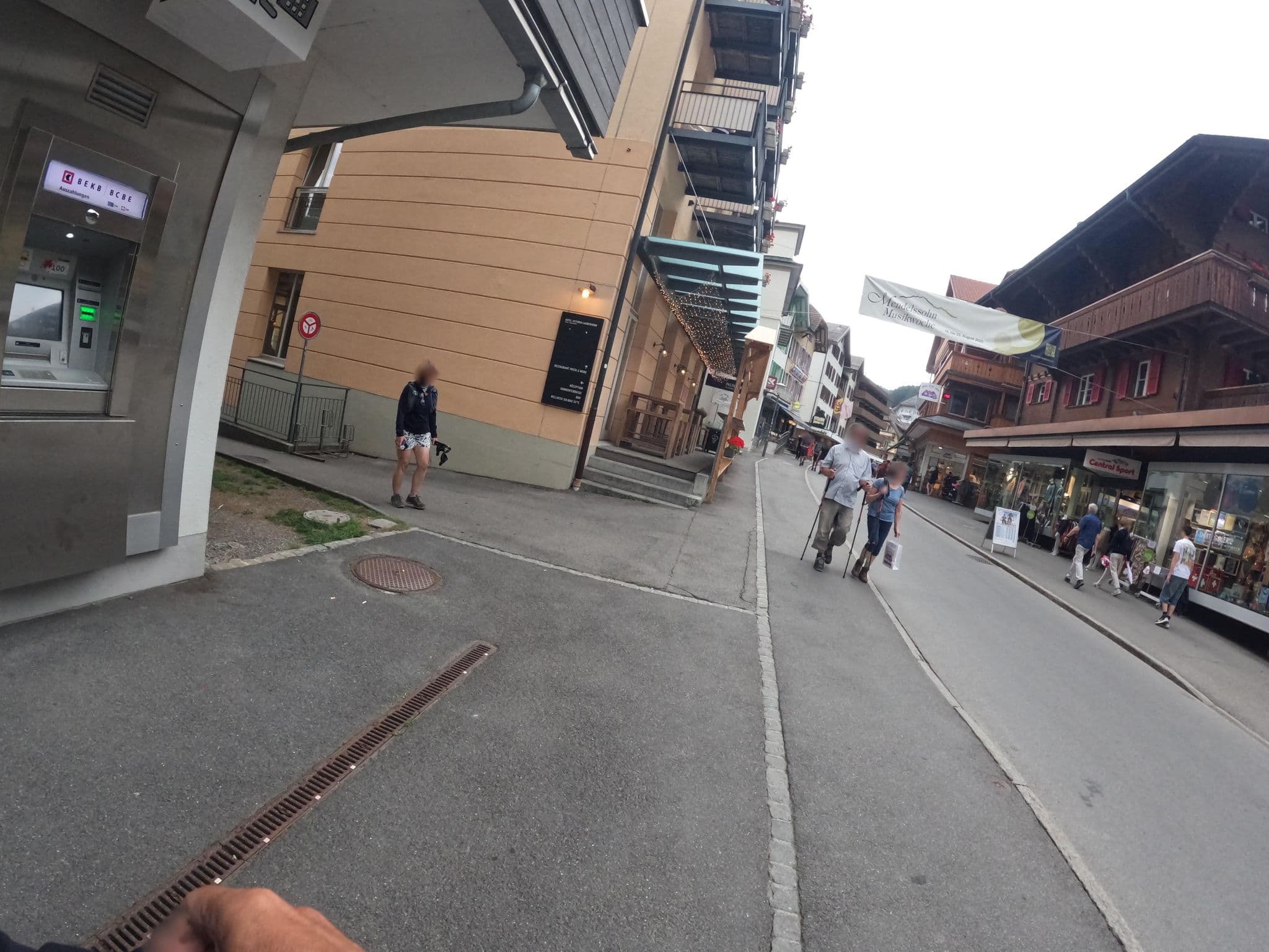 Street view near Pattersons Flat, Eiger Hotel, Lauterbrunnen — © vinisa (CC BY-SA · Mapillary)