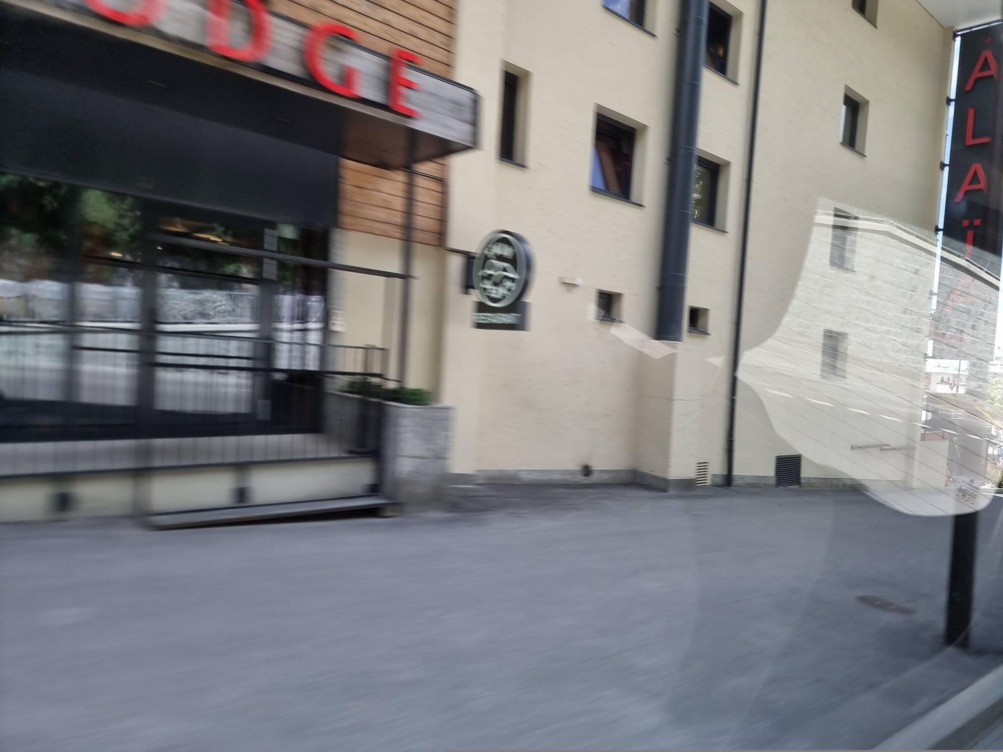 Street view near Alaïa Lodge, Crans-Montana — © mapfool (CC BY-SA · Mapillary)