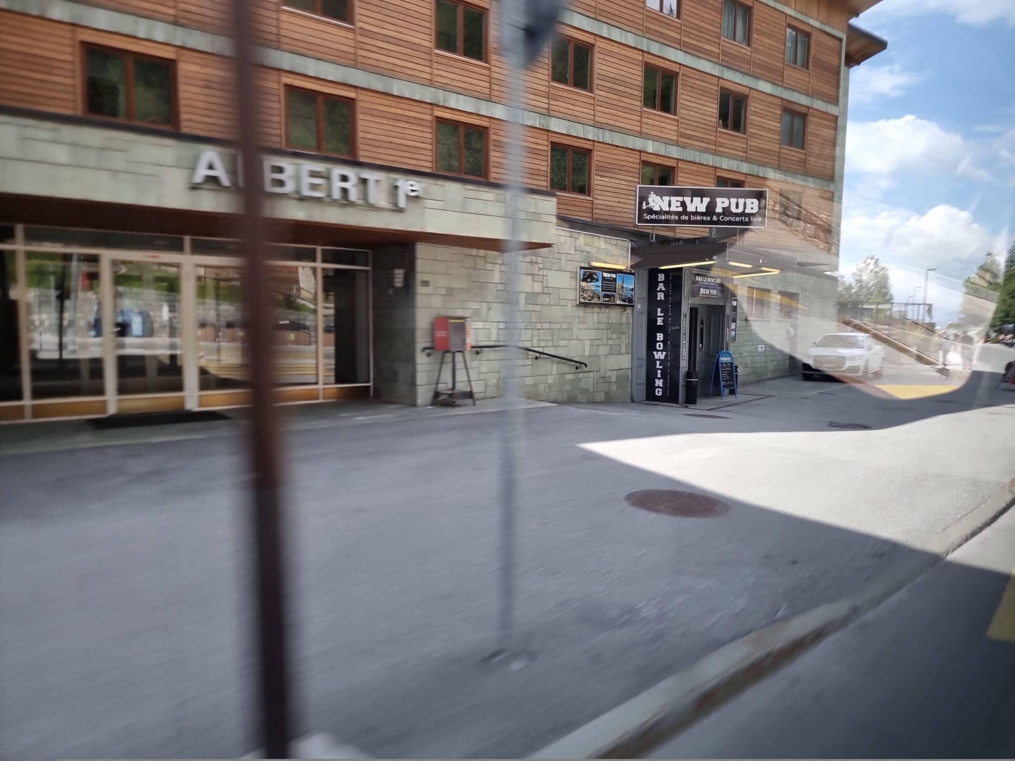 Street view near Lago Lodge, Crans-Montana — © mapfool (CC BY-SA · Mapillary)