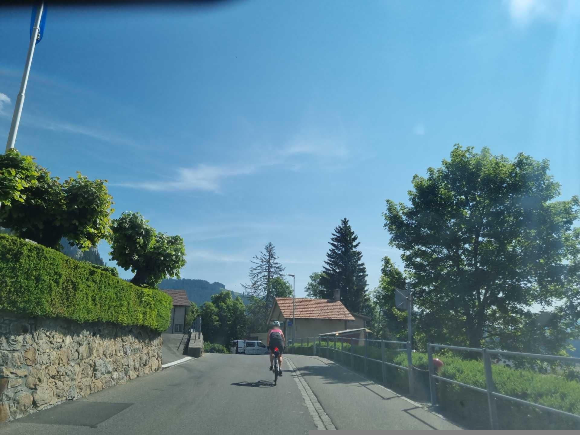 Street view near sbt, Beatenberg — © Yha1 (CC BY-SA · Mapillary)