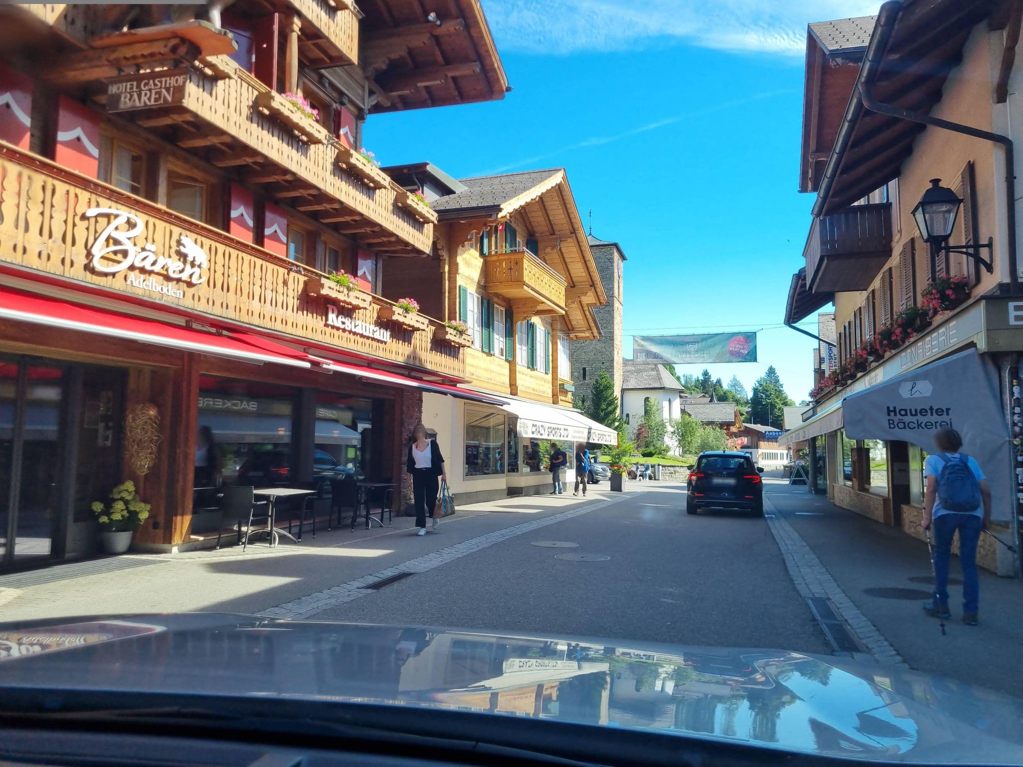Street view near Hotel Baeren Adelboden, Adelboden — © Yha1 (CC BY-SA · Mapillary)