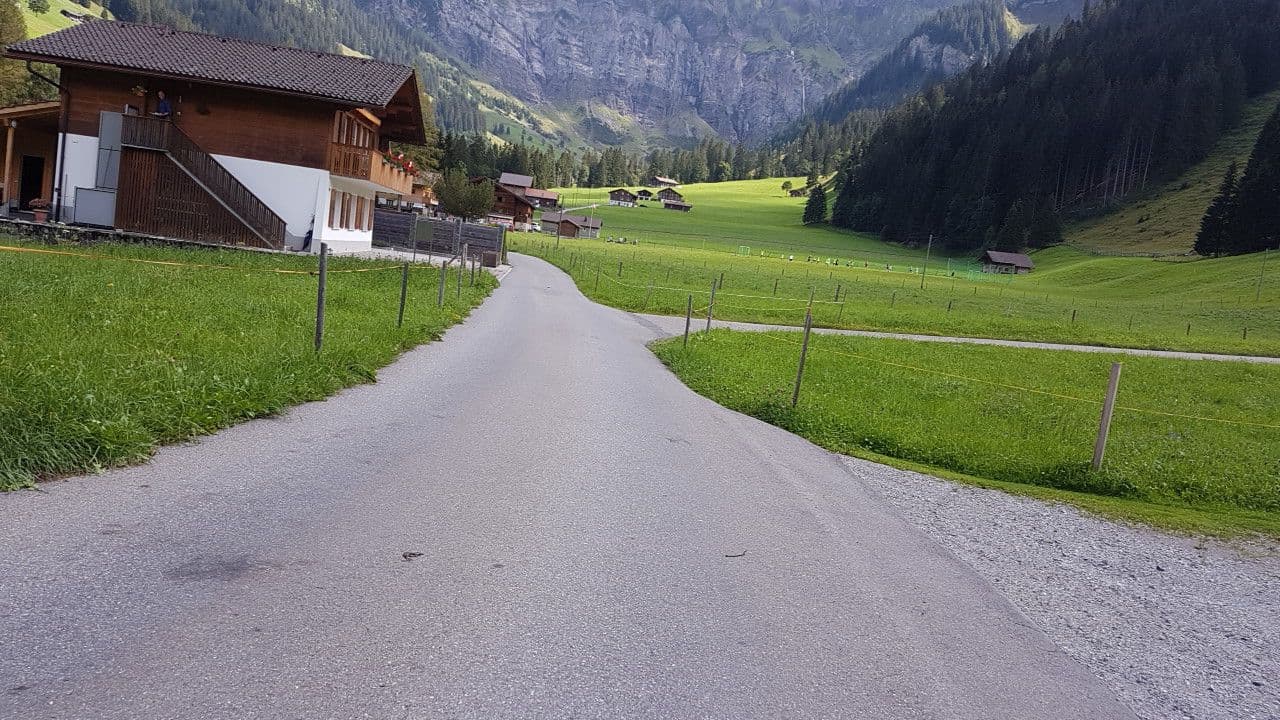 Street view near Hami, Adelboden — © trac71 (CC BY-SA · Mapillary)