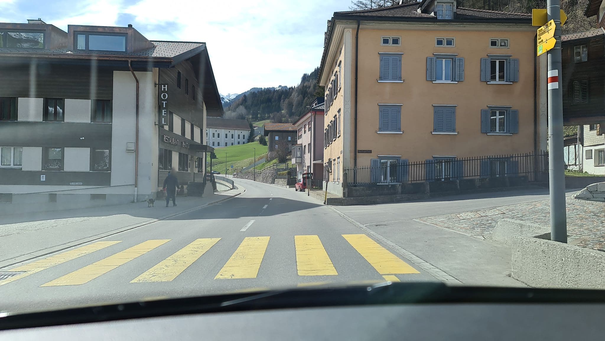 Street view near Appart-Hotel Rhätia, Vreni Werth, Disentis — © alexanderar (CC BY-SA · Mapillary)