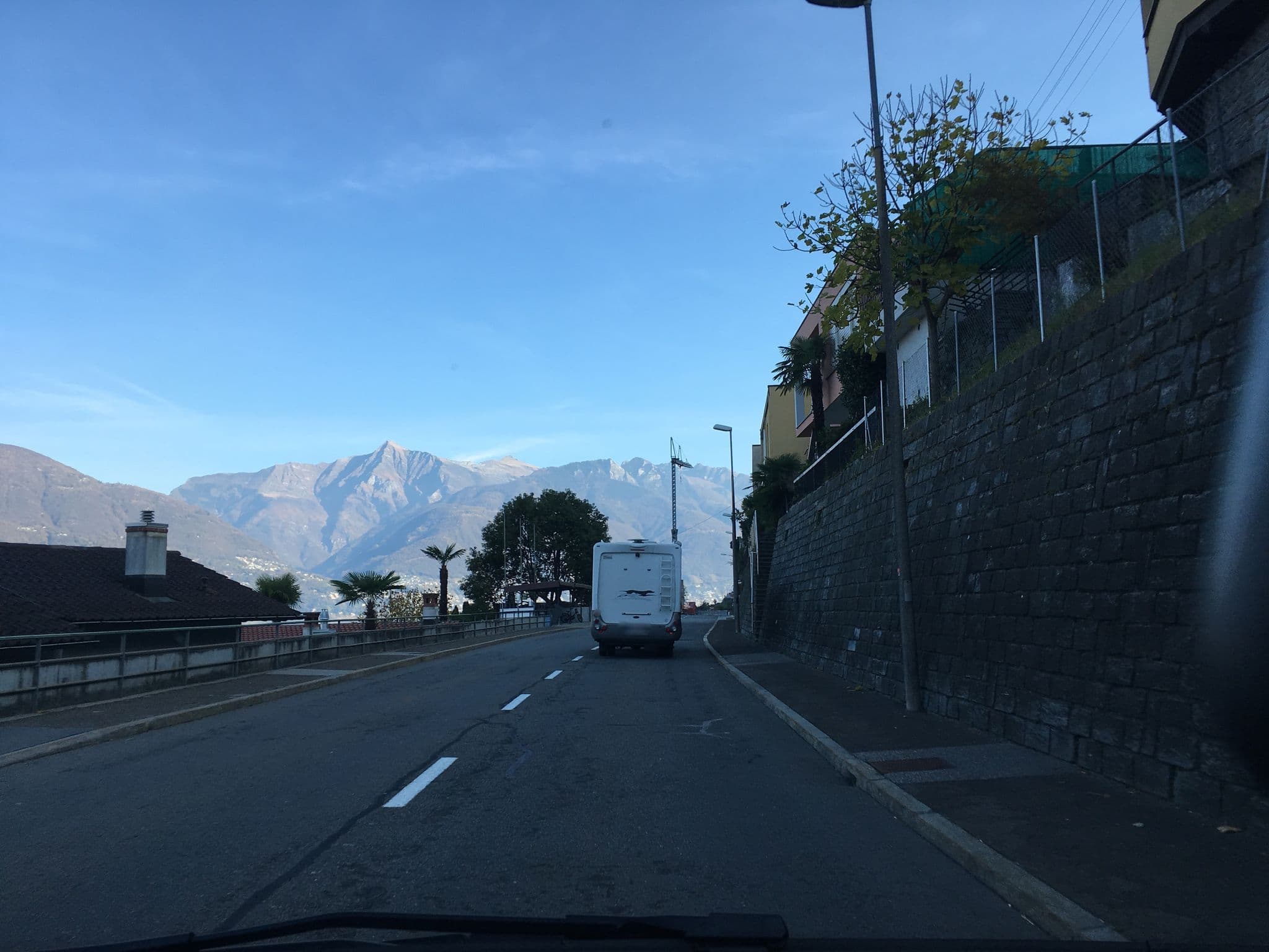 Street view near Seehotel Cedullo & Villa Sarnia, Ascona — © abes (CC BY-SA · Mapillary)