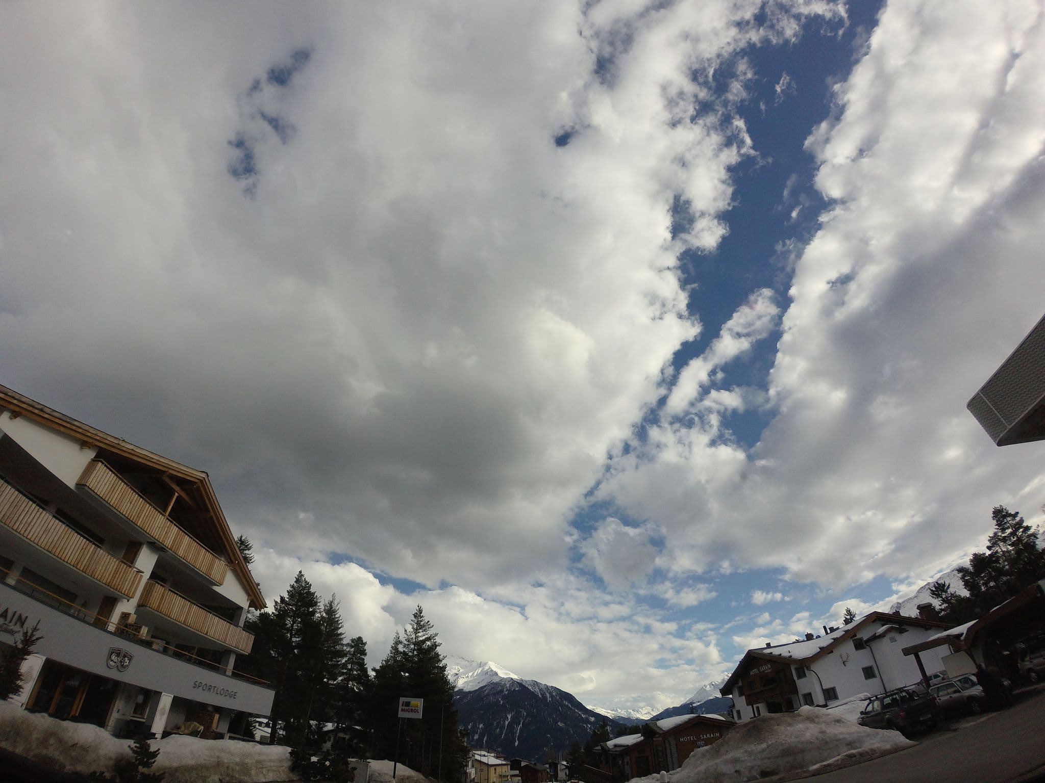 Street view near Sportlodge Las Stailas, Lenzerheide — © czadzik (CC BY-SA · Mapillary)